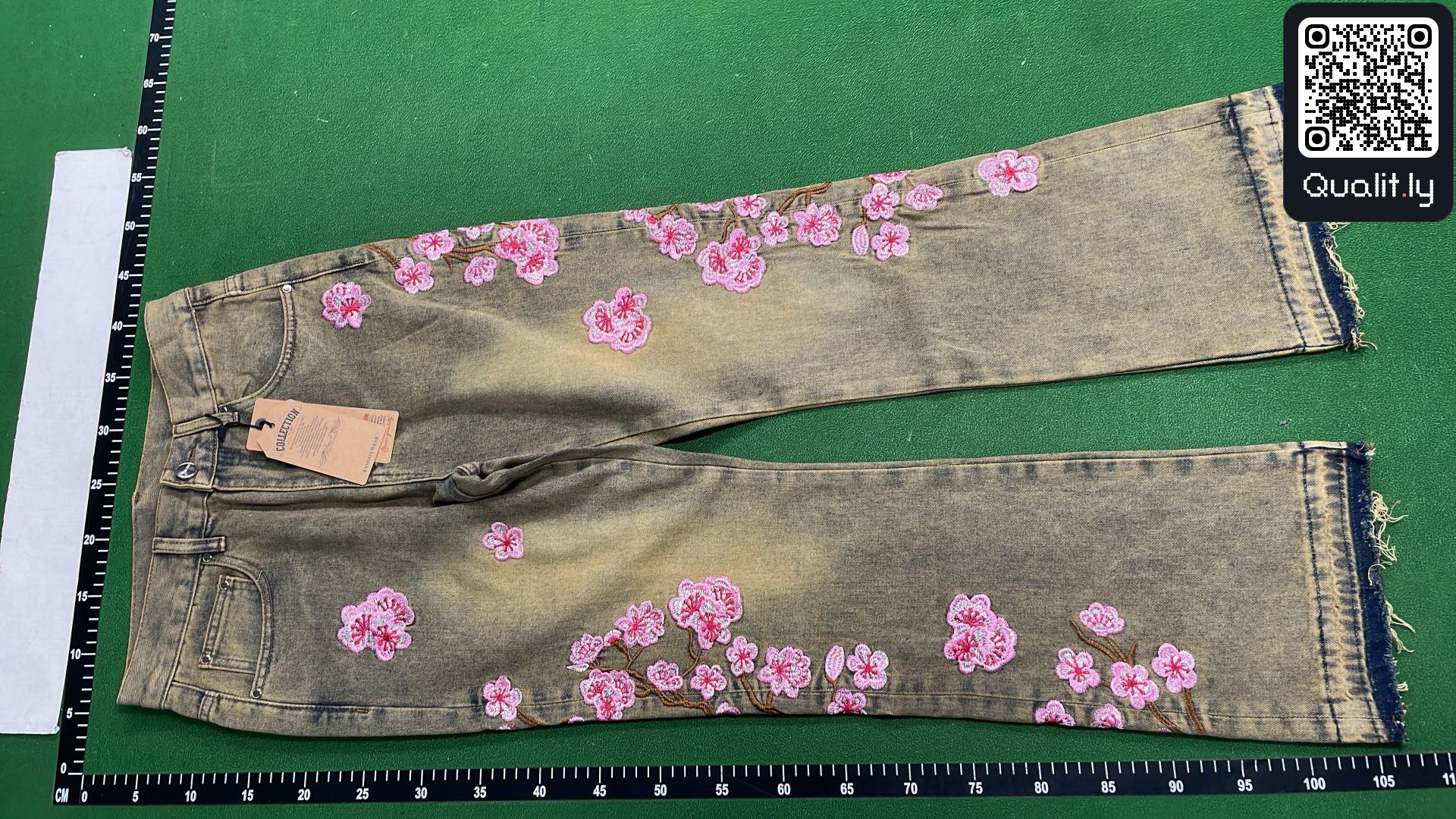 Jeans — QC-foto 2 av 16
