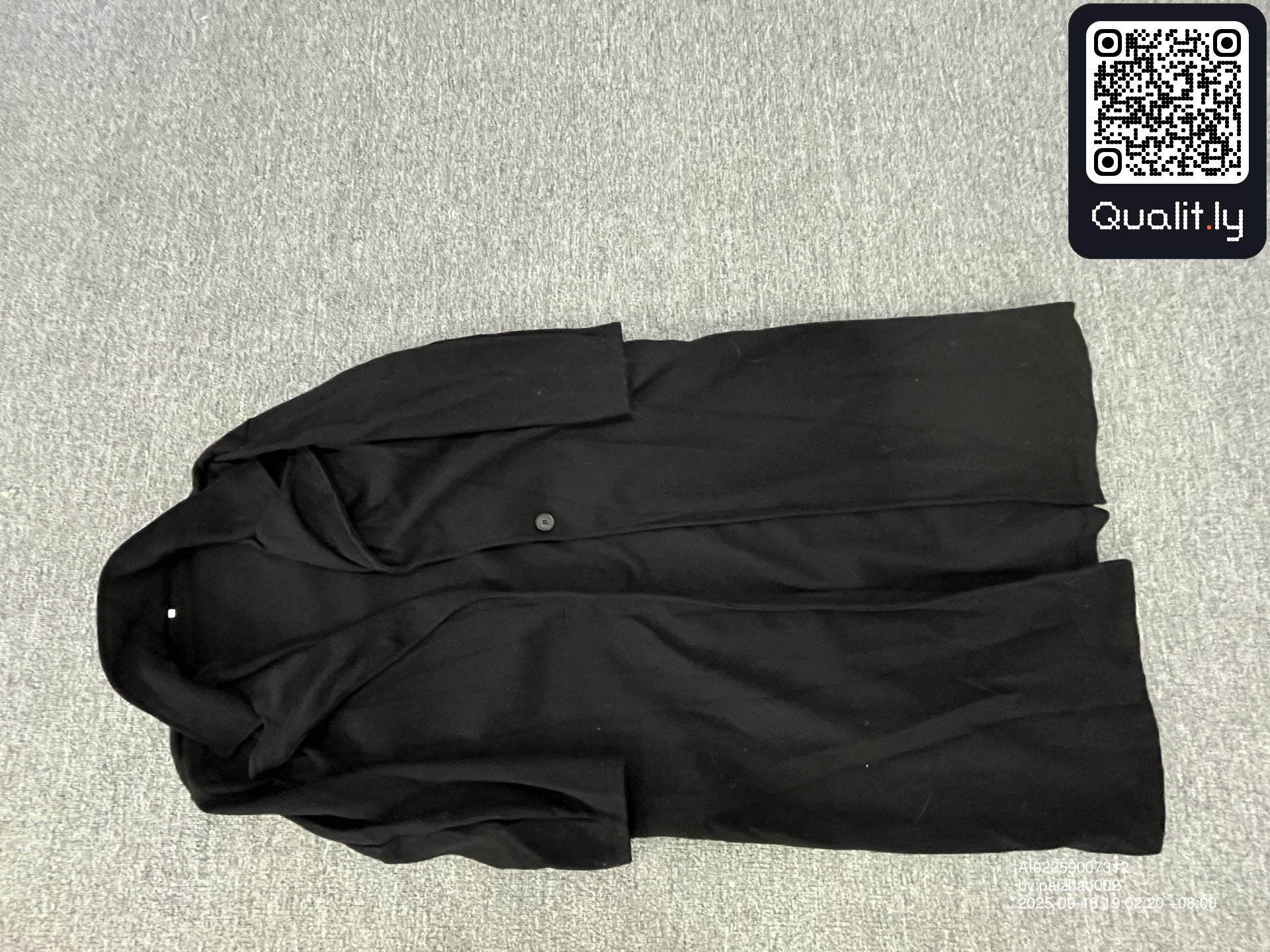 Jacket QC photo 3 of 4