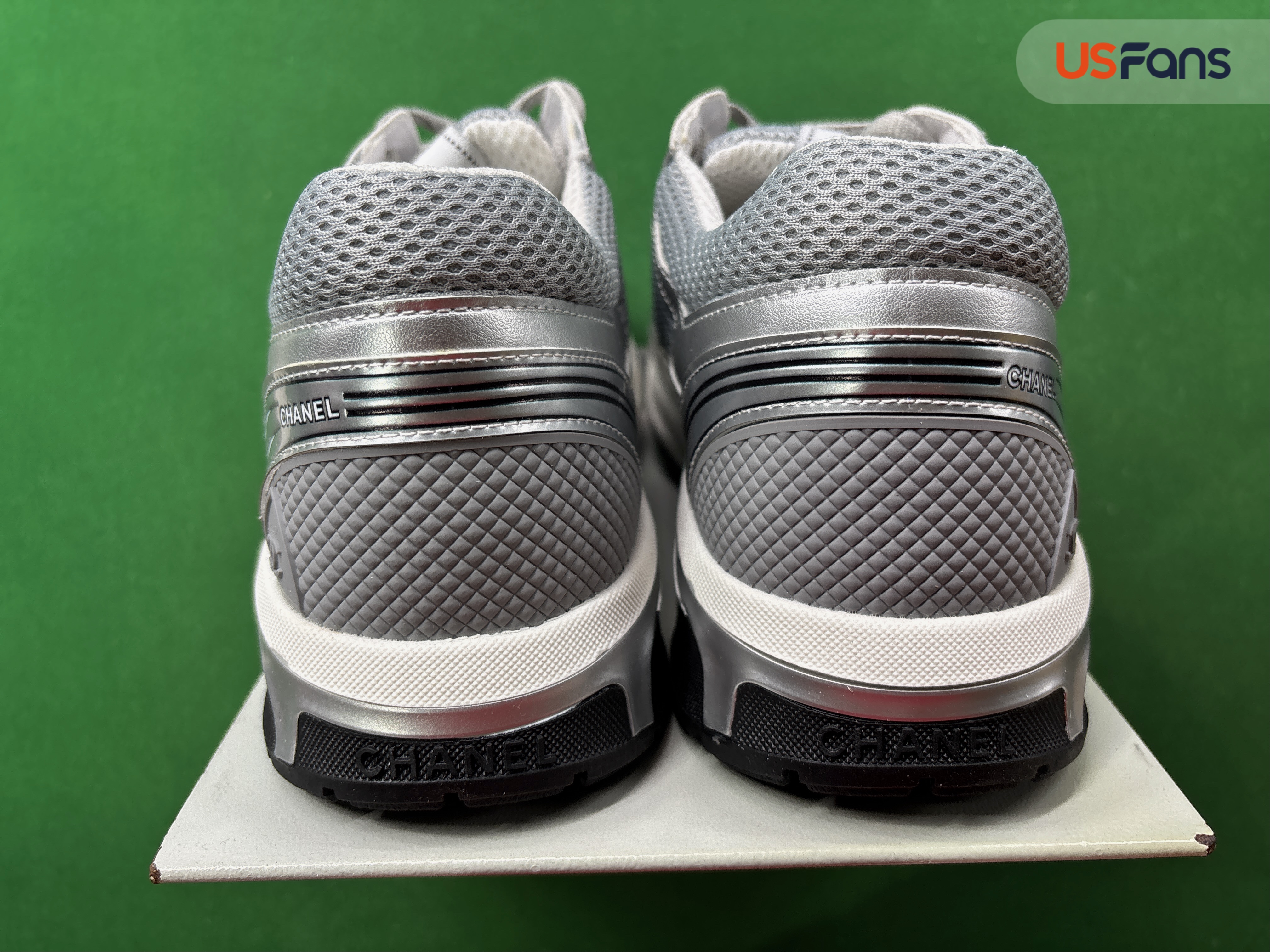 Sneakers — foto QC 3 di 22