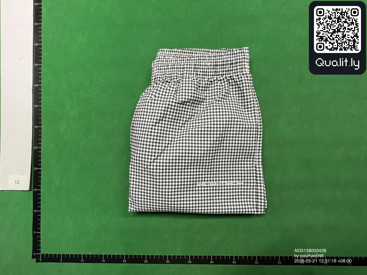 短裤 QC 照片 1 / 10