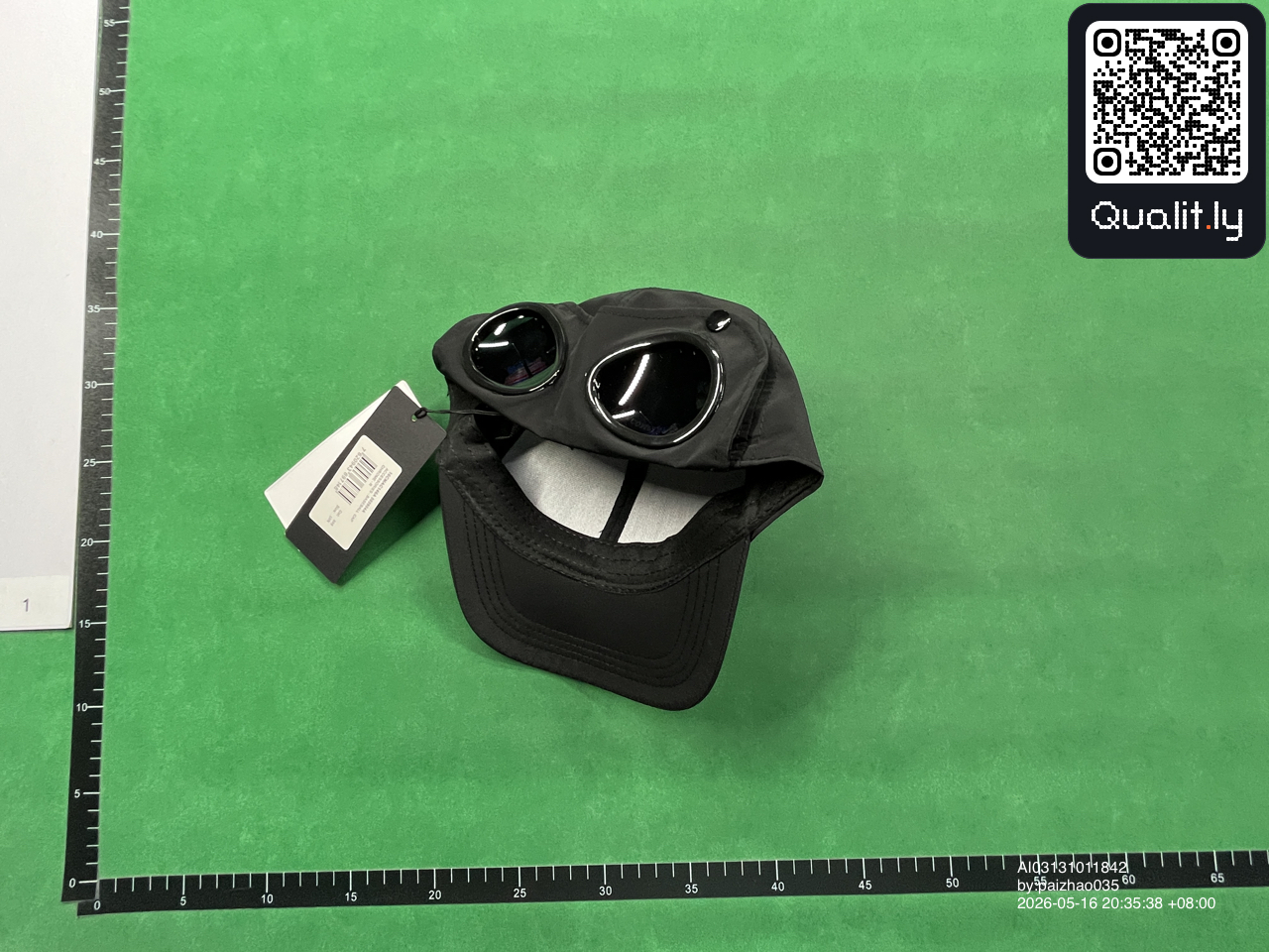 QC photo 1 of 32