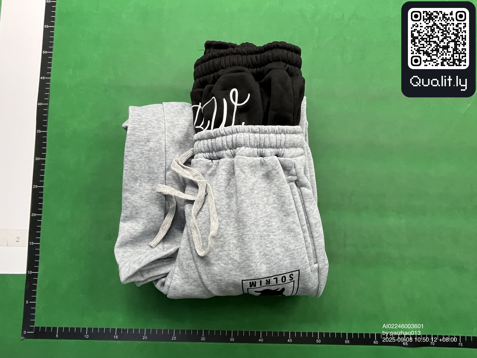 Sweatshirt QC photo 1 of 36