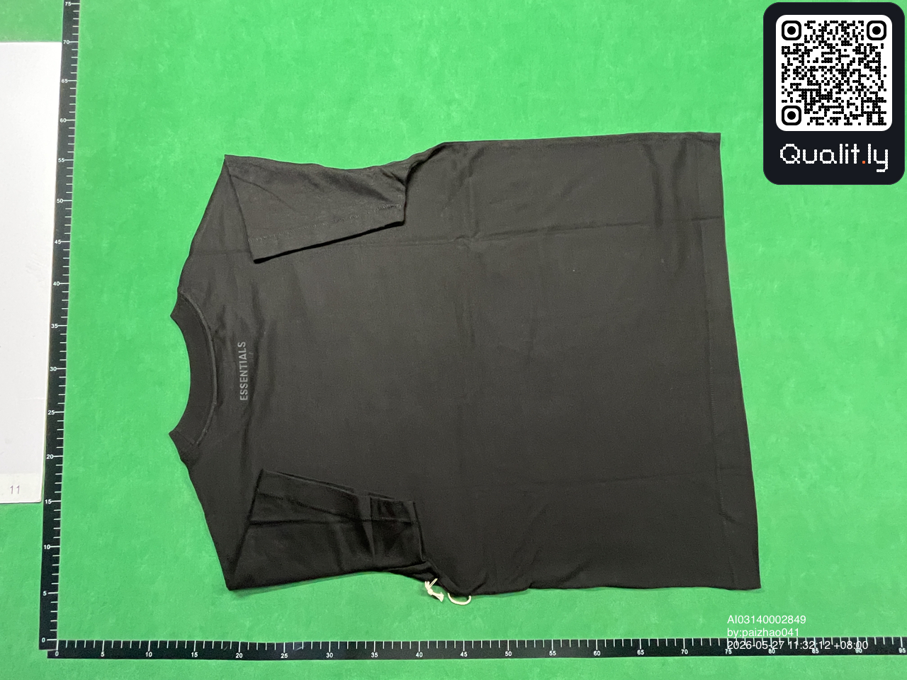 T-shirt — photo QC 2 sur 22