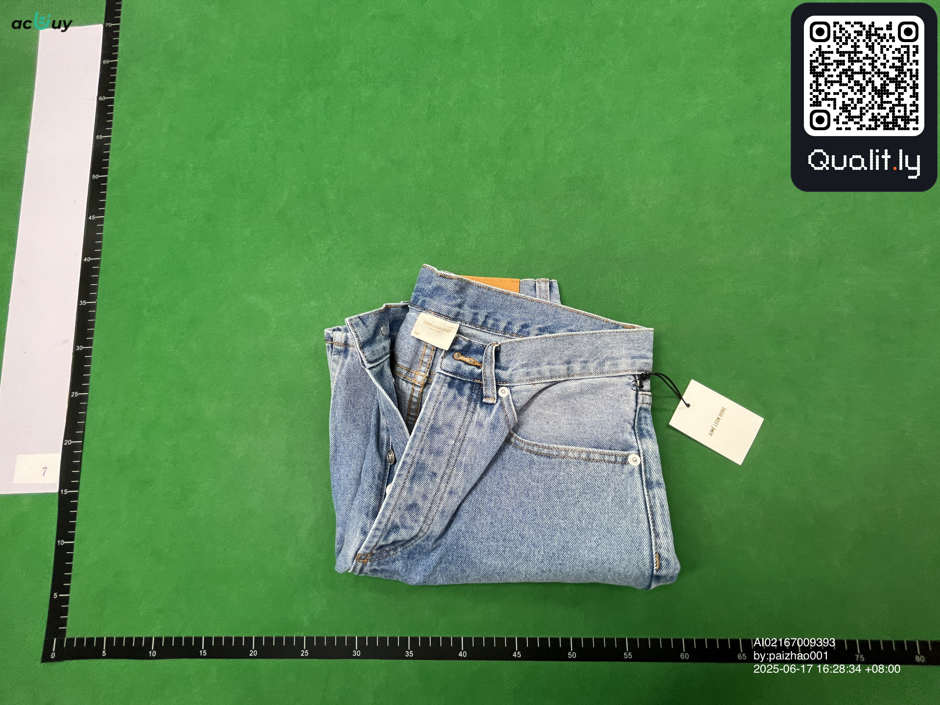 牛仔裤 QC 照片 1 / 20