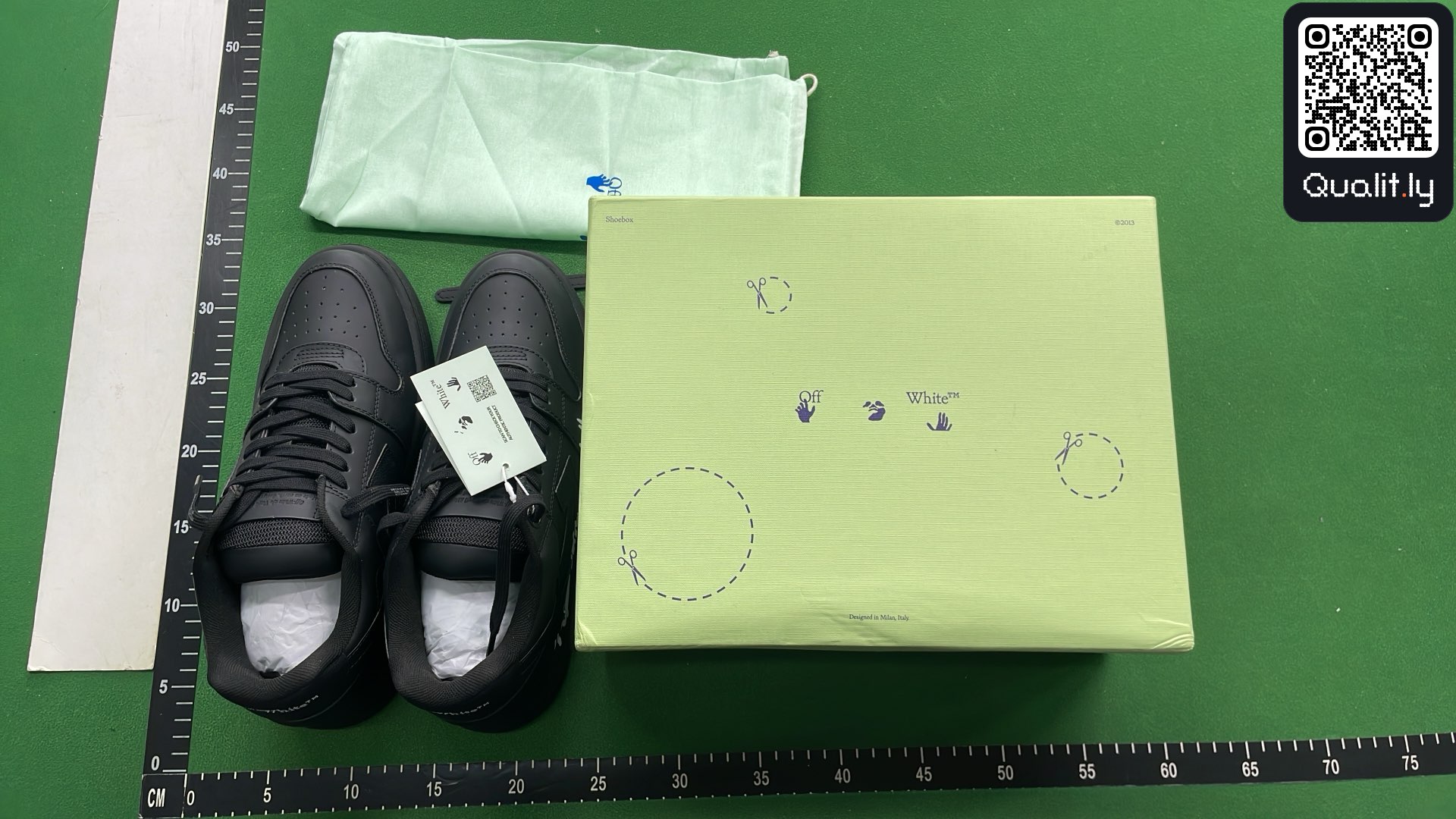 球鞋 QC 照片 1 / 18
