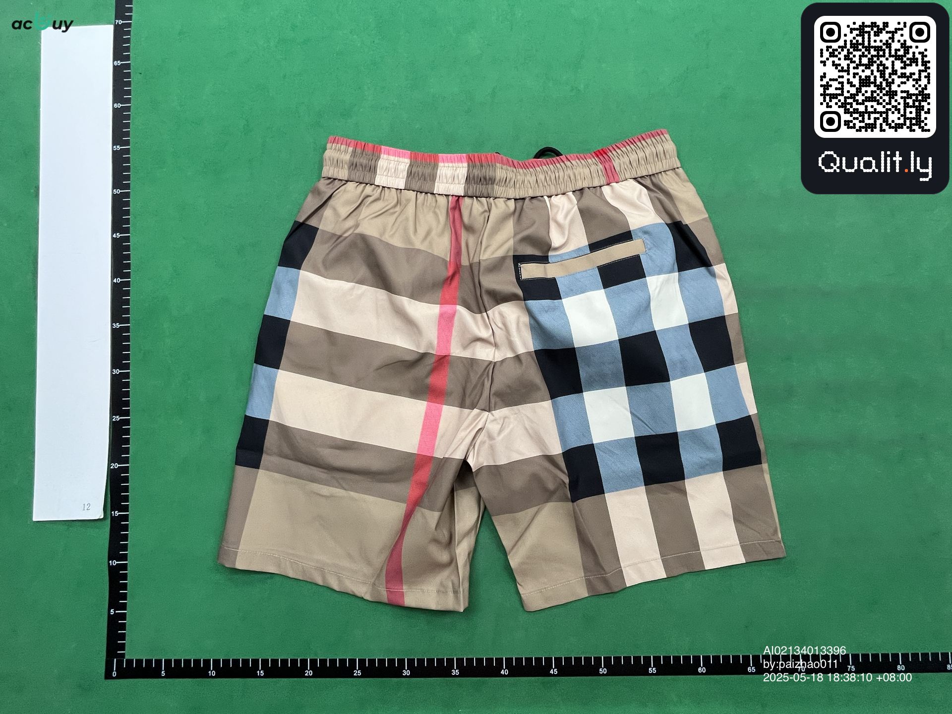 Pantaloni — fotografie QC 2 din 20