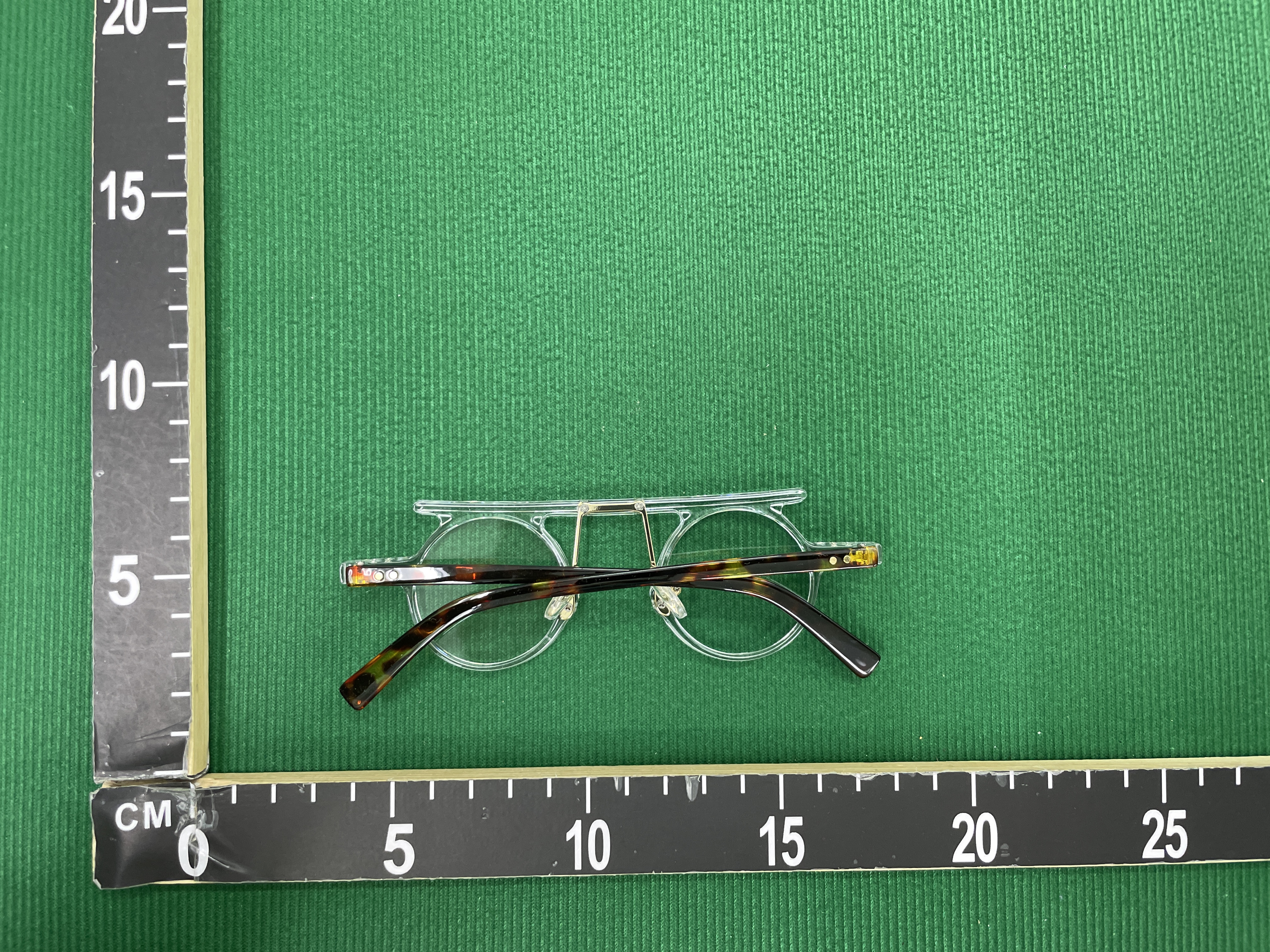 太阳镜 QC 照片 2 / 7