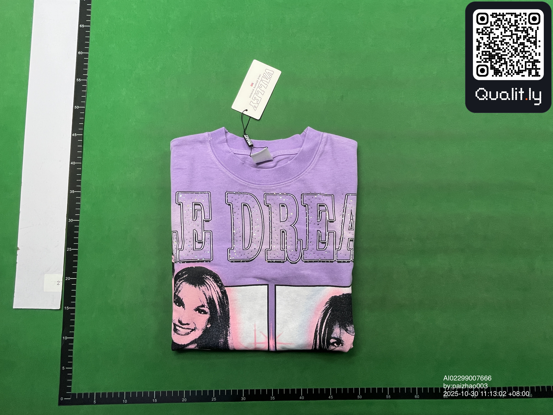 T-shirt — photo QC 1 sur 4