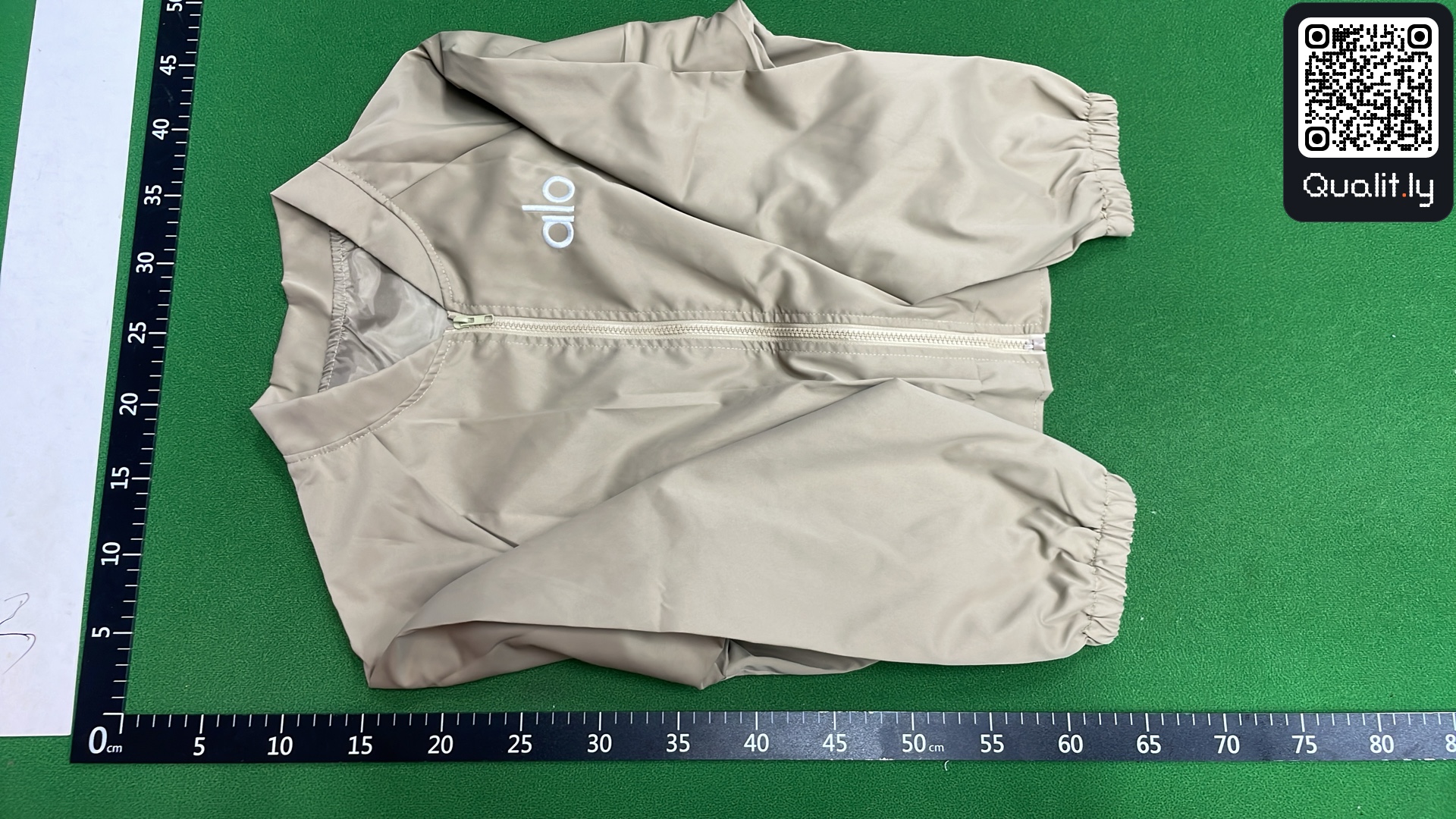 Veste — photo QC 2 sur 4