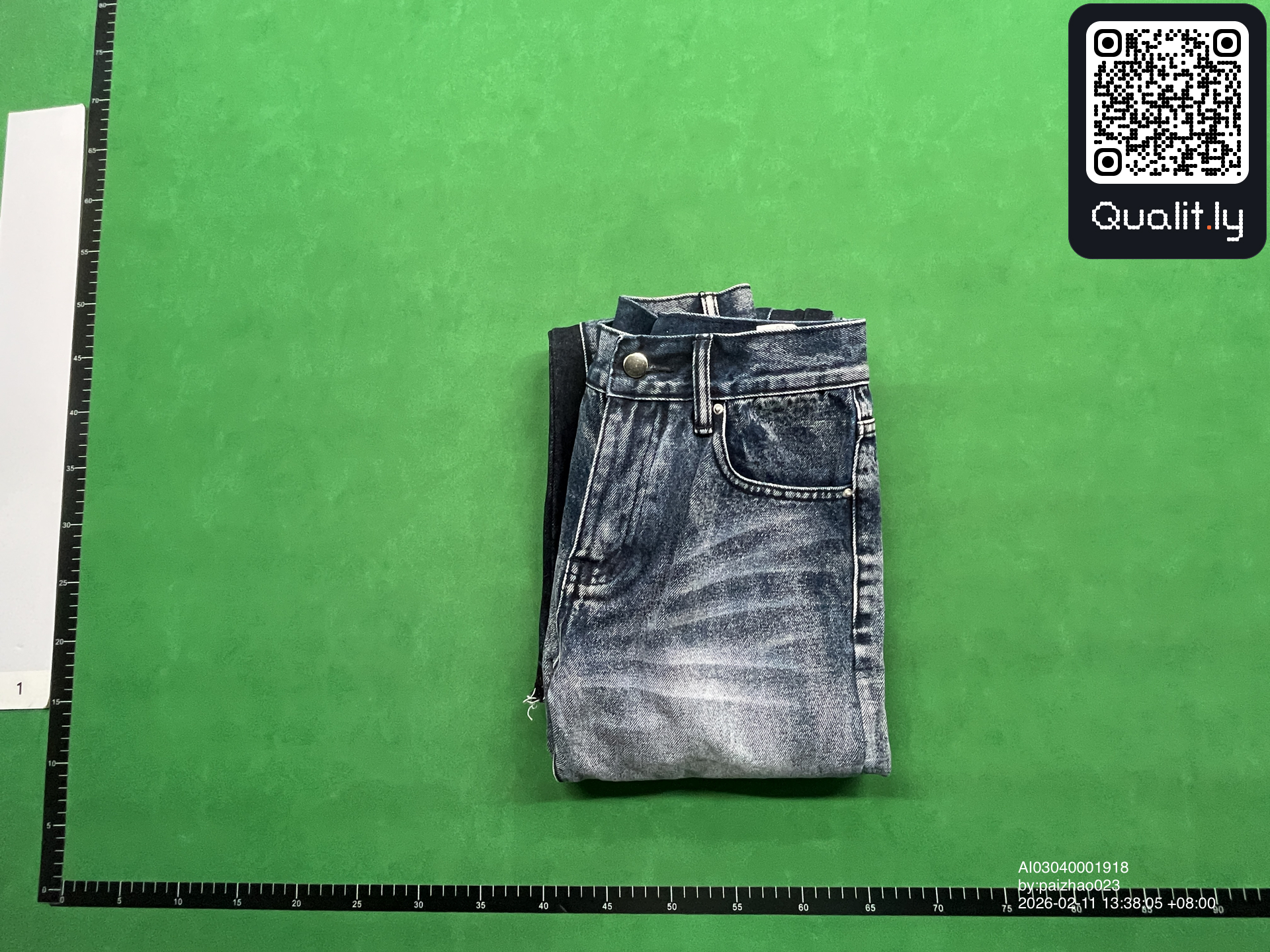 ジーンズ QC写真 1/68