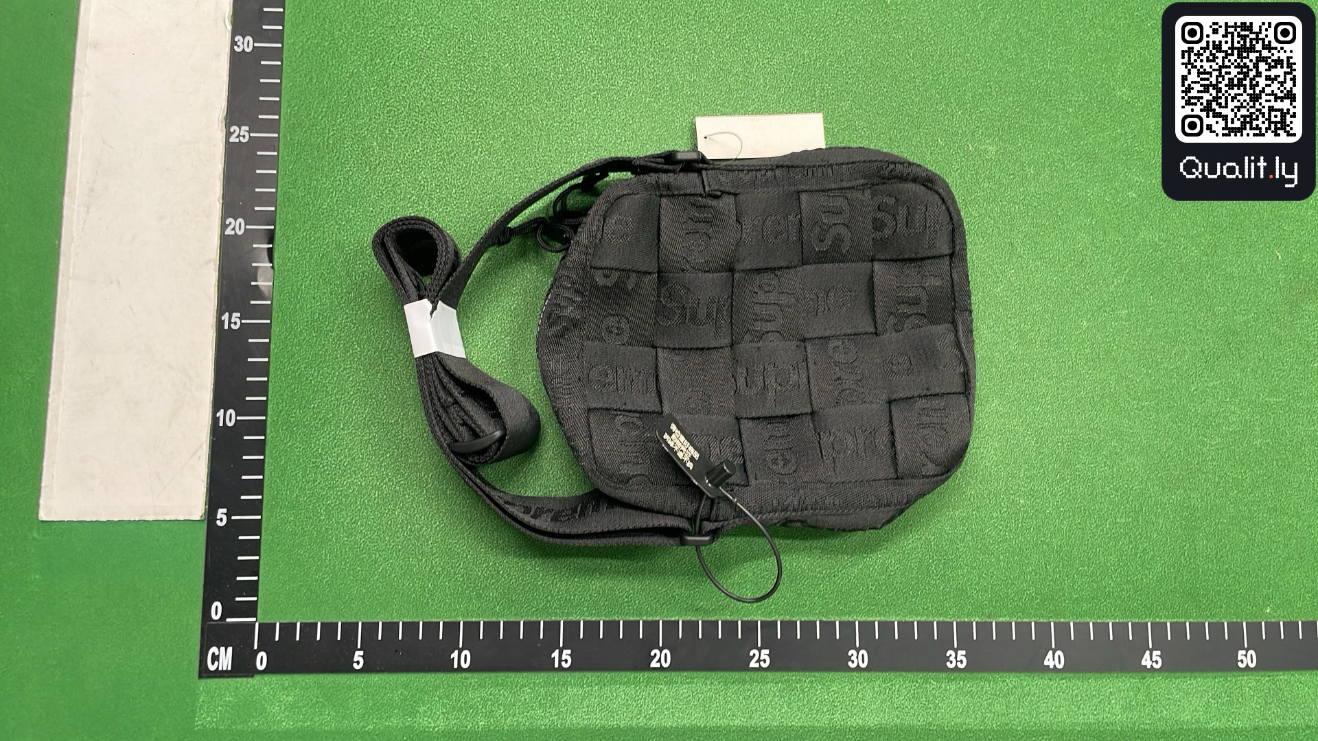 包 QC 照片 1 / 3