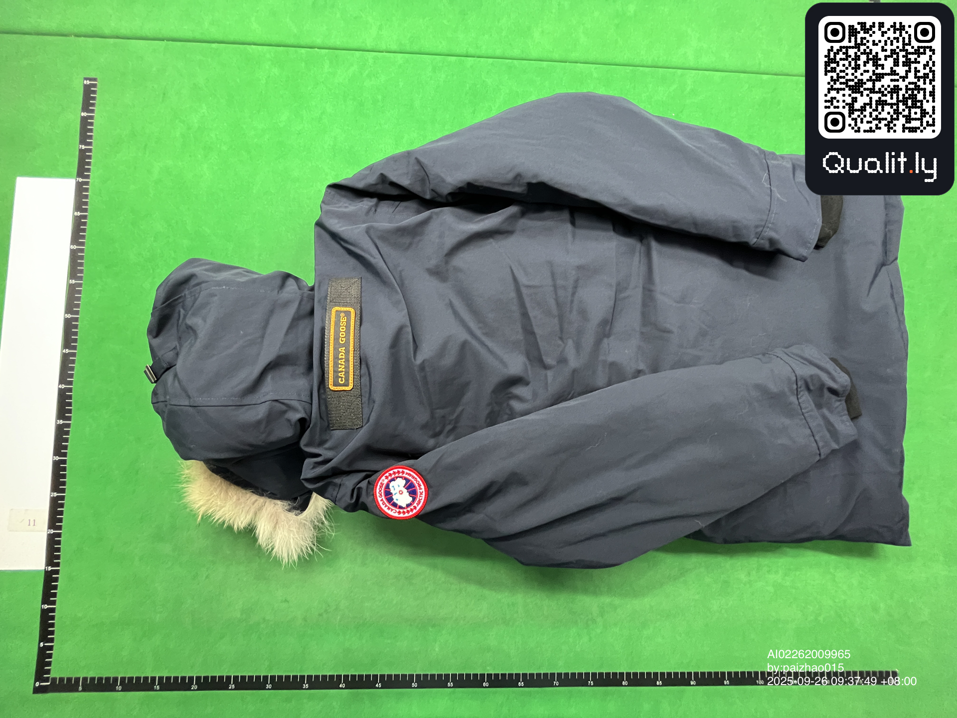Veste — photo QC 2 sur 28