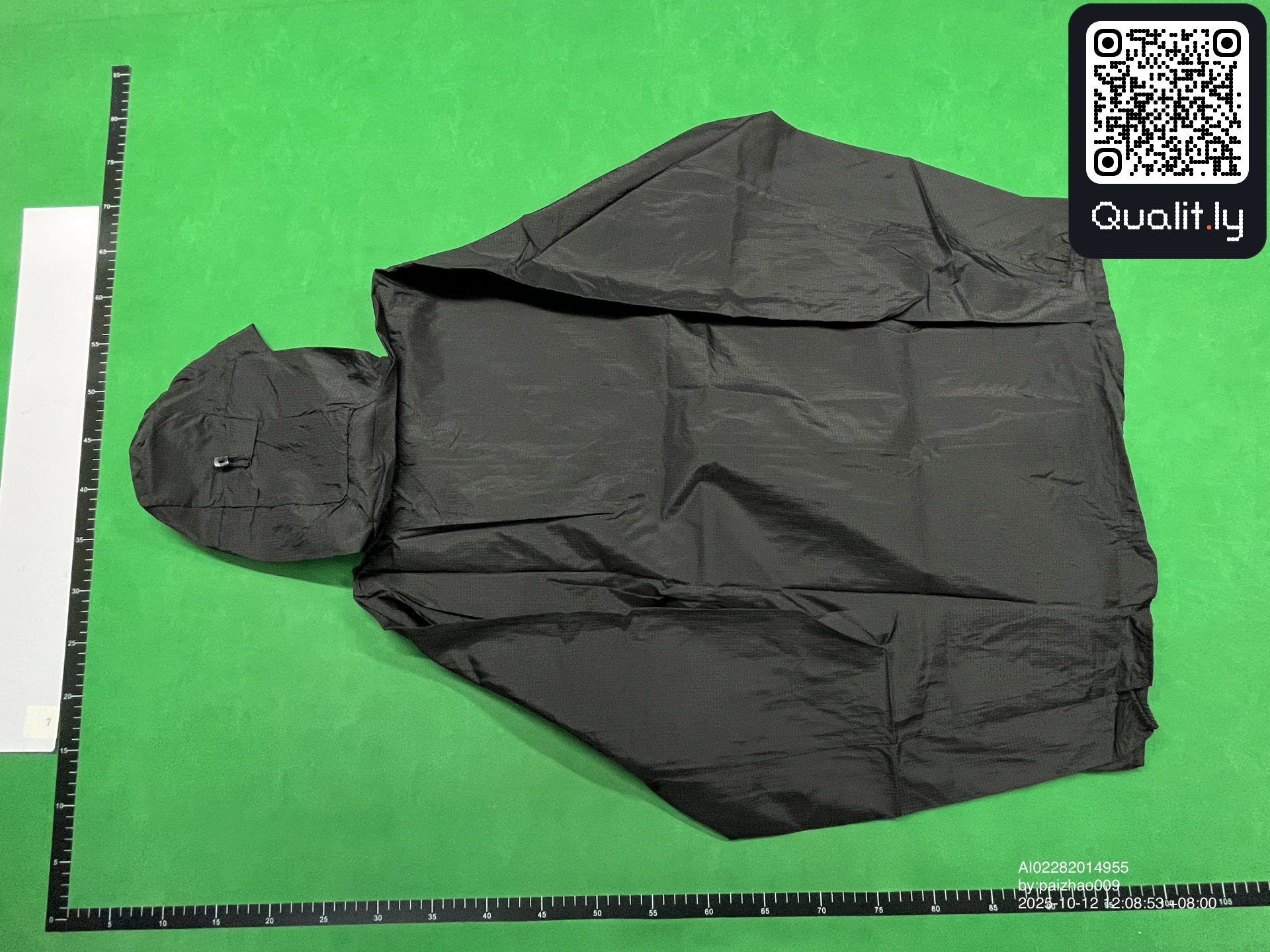Jacket QC photo 2 of 8