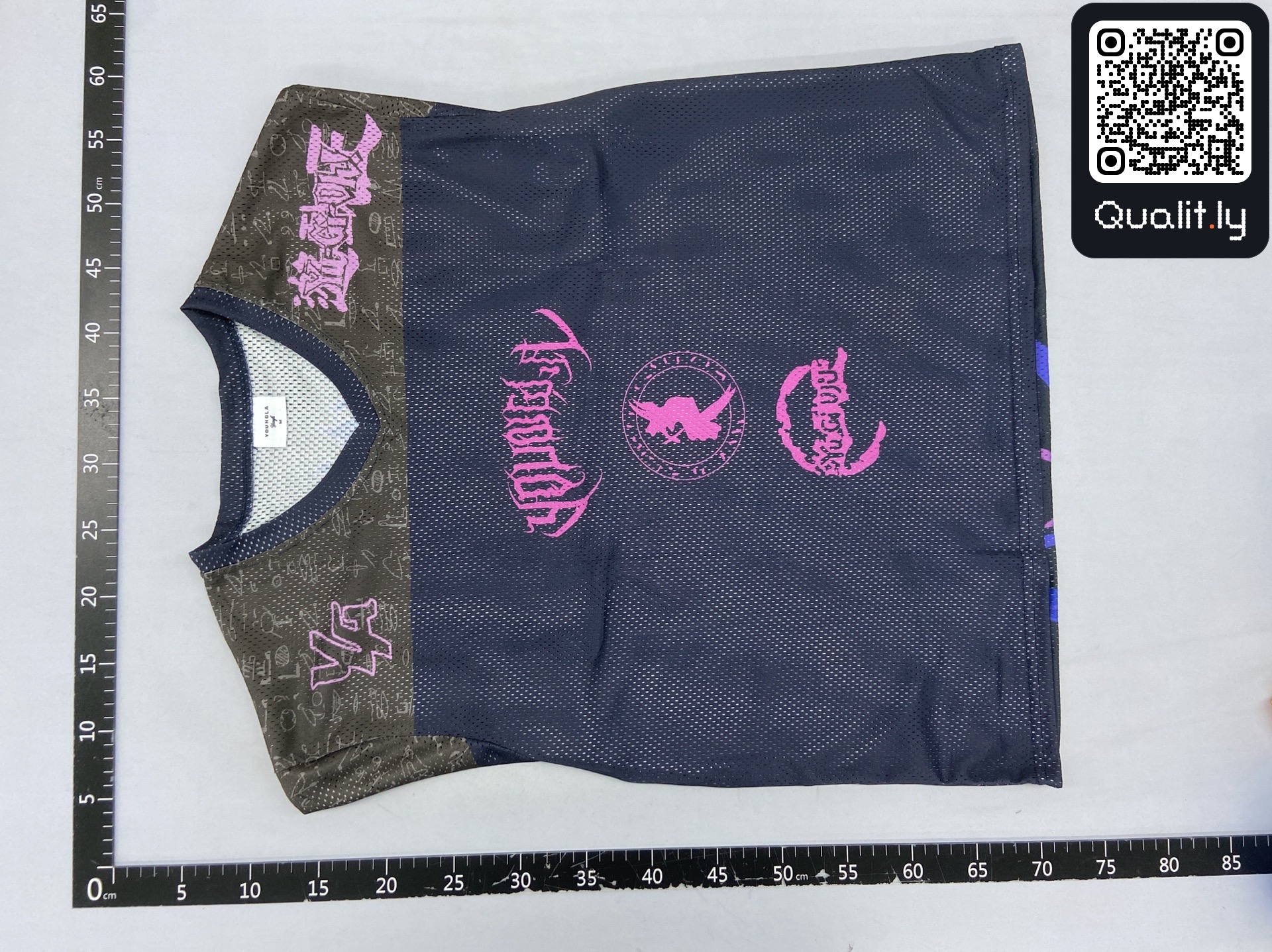T-shirt — QC-foto 3 av 4