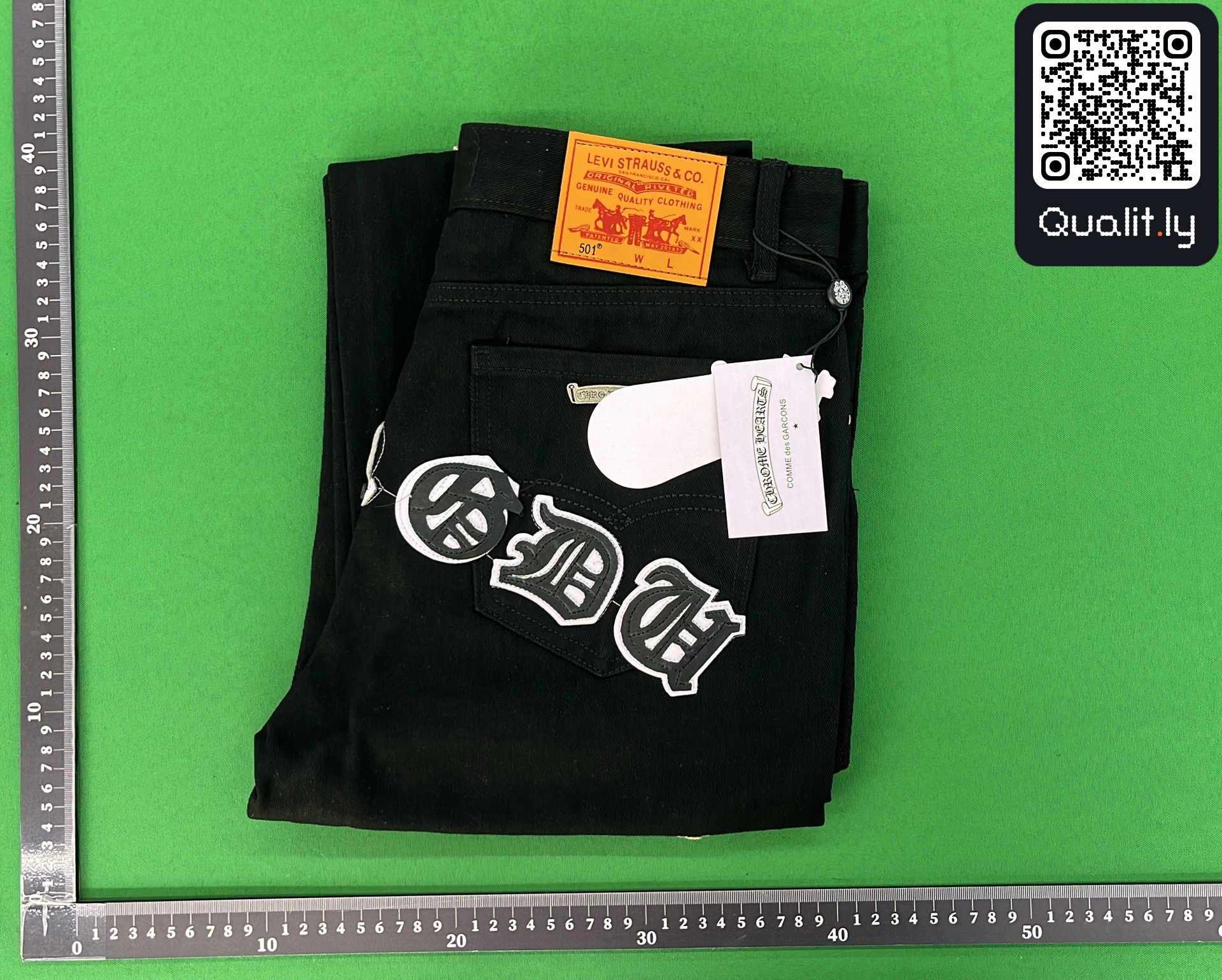 Jeans — QC-foto 1 av 24