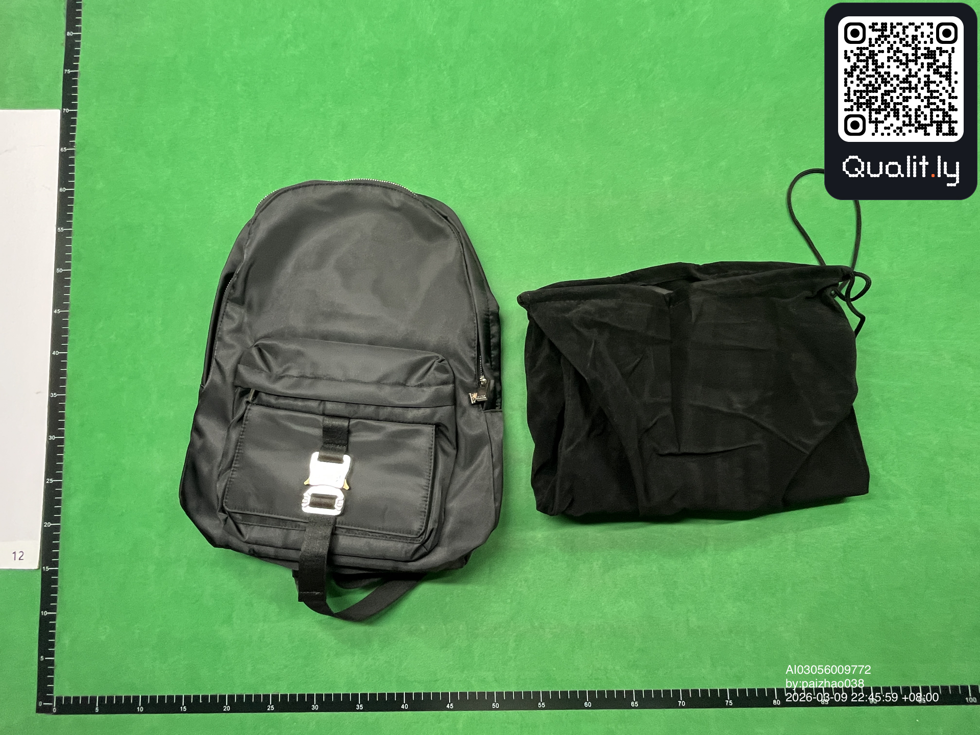 Bag QC photo 1 of 33