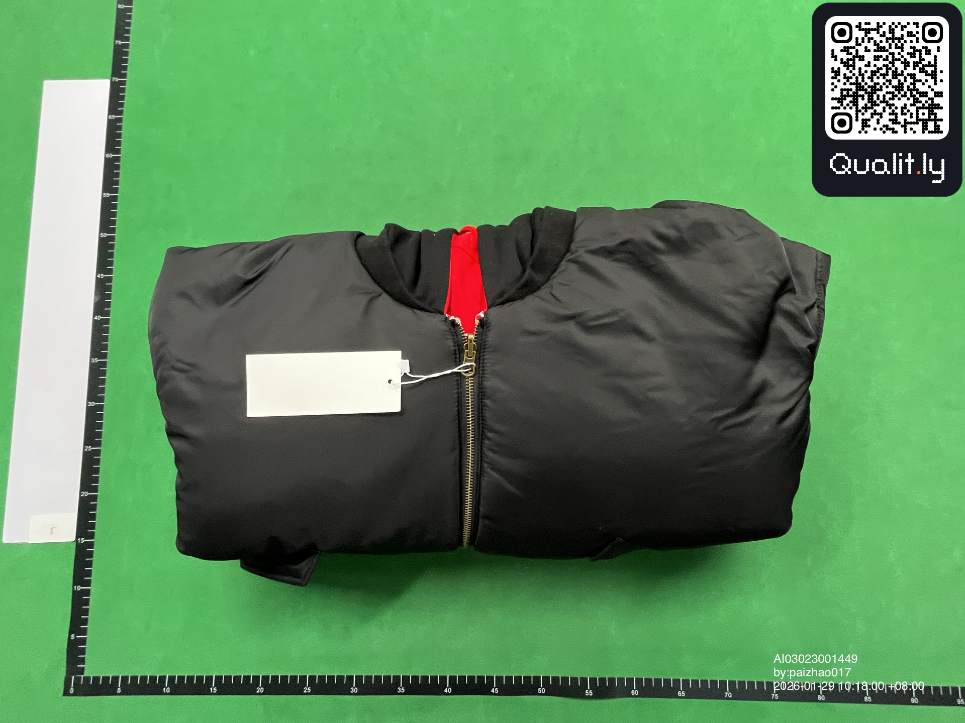 连帽卫衣 QC 照片 1 / 10