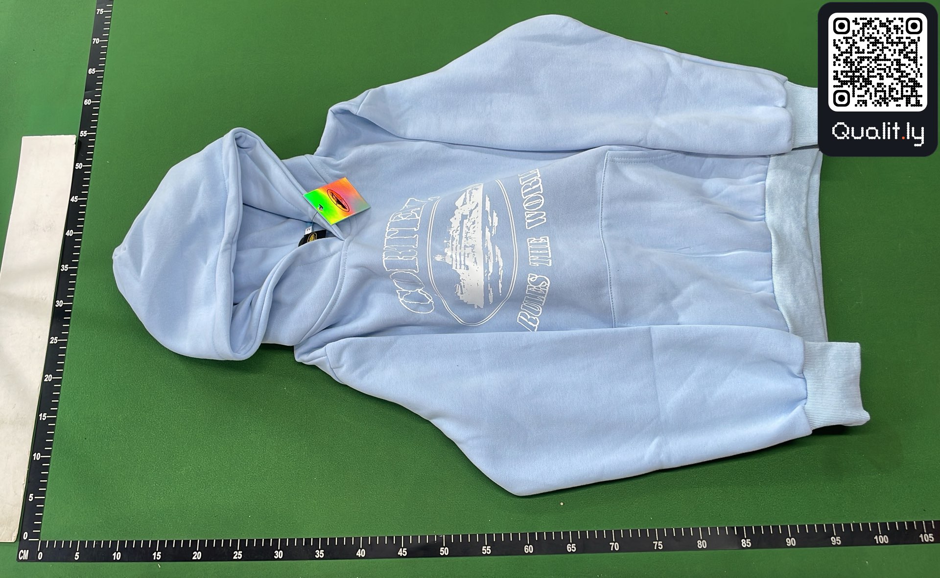 Sweatshirt QC photo 2 of 4