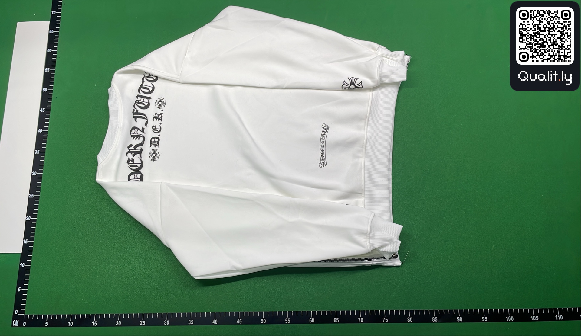 Sweater — QC-foto 3 van 4