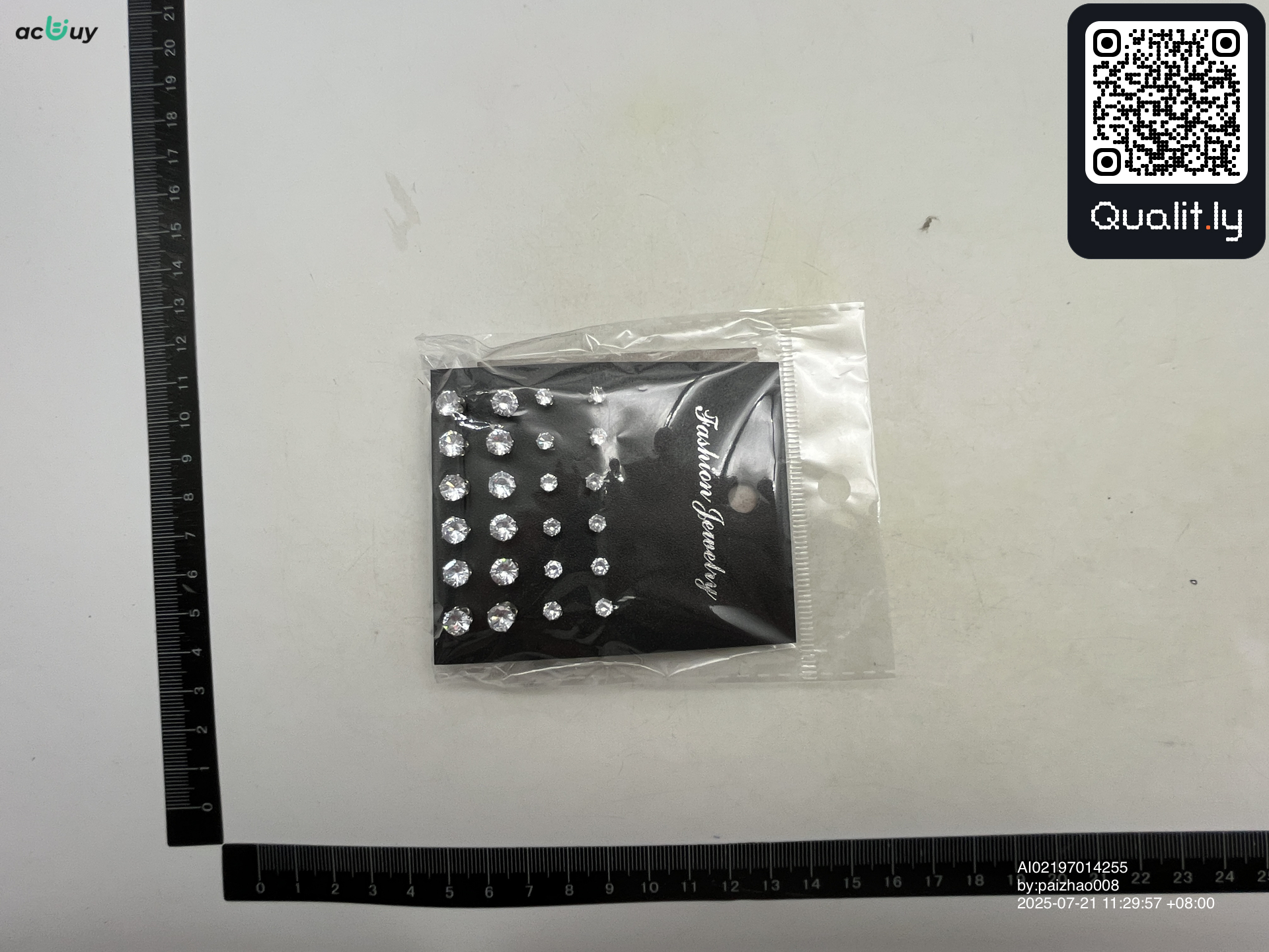 首饰 QC 照片 1 / 6