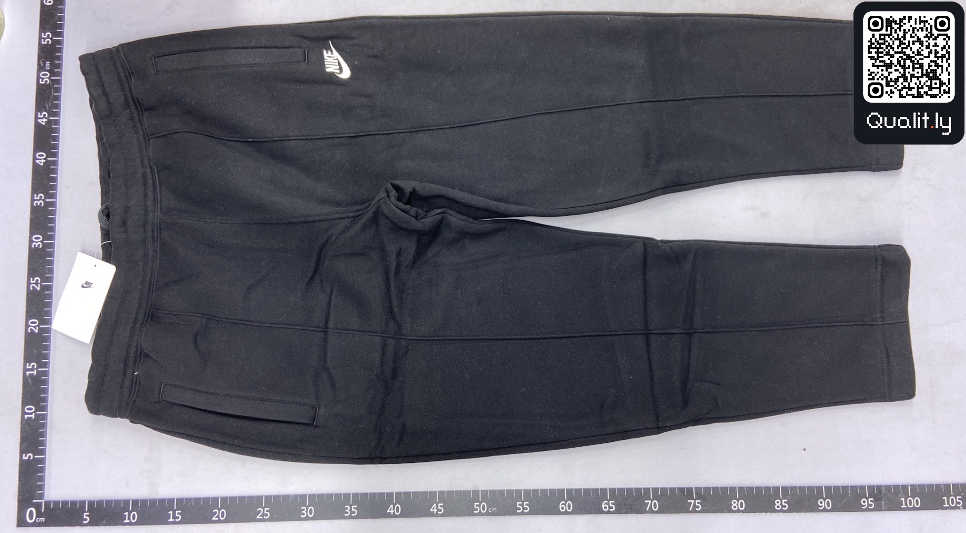 Hoodie — QC-Foto 3 von 27