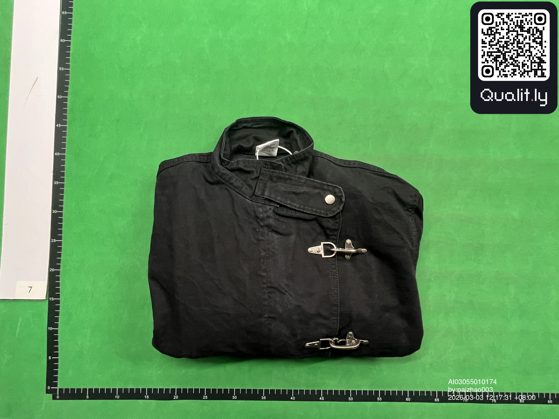 Veste — photo QC 1 sur 22