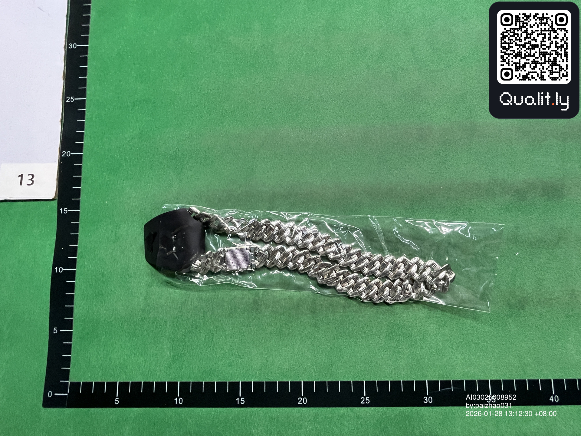 Jewelry QC photo 2 of 6