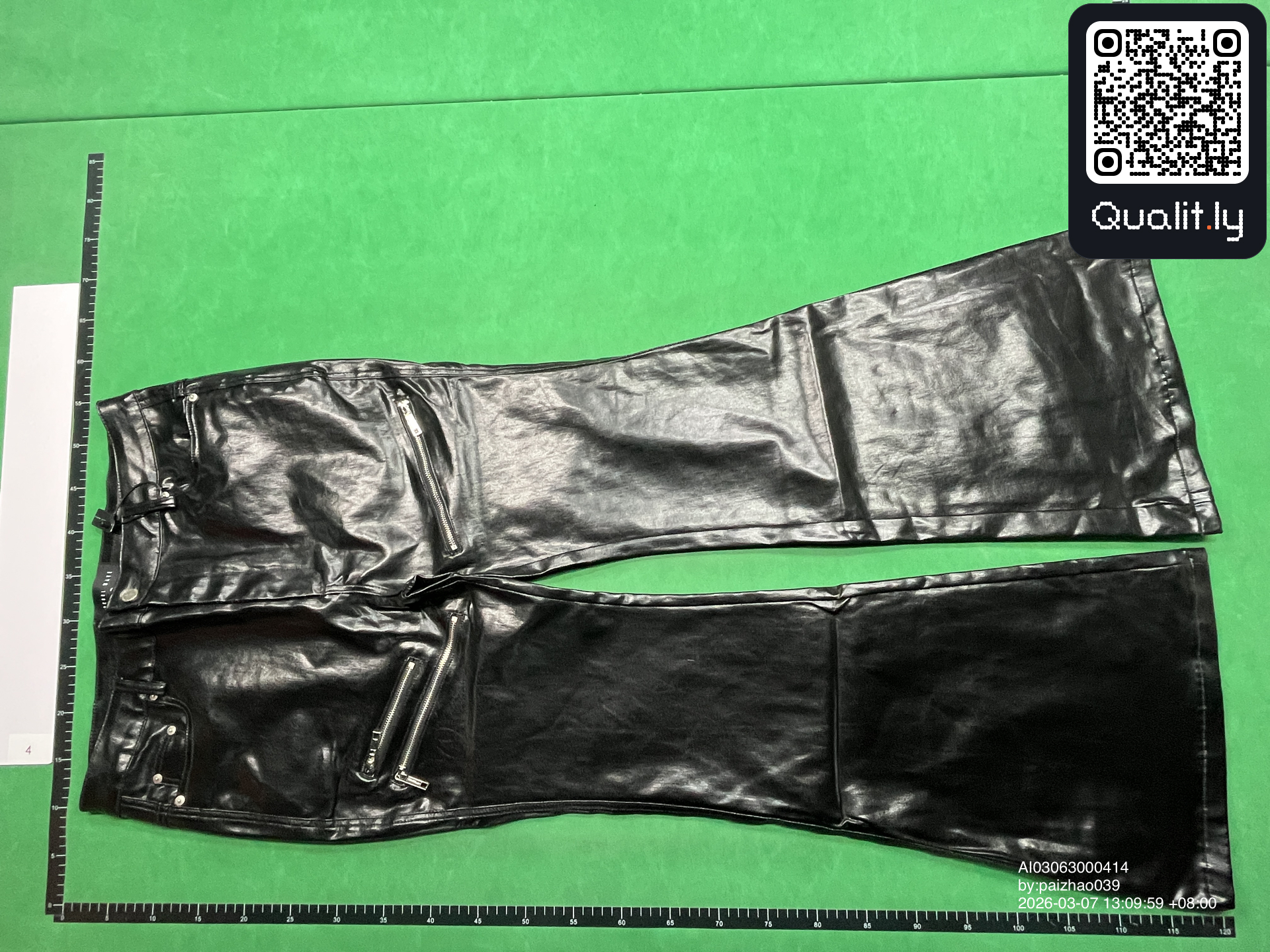 Byxor — QC-foto 3 av 4