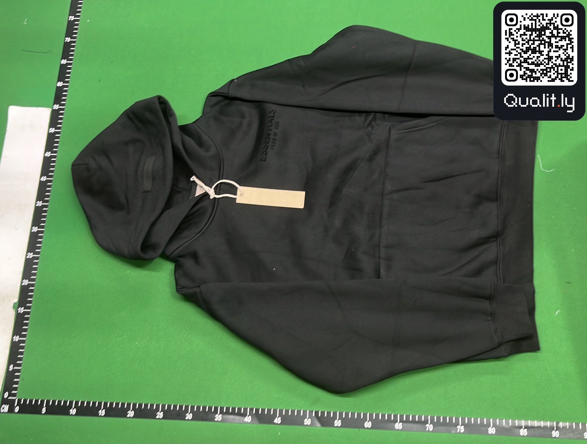 Hoodie QC photo 2 of 4