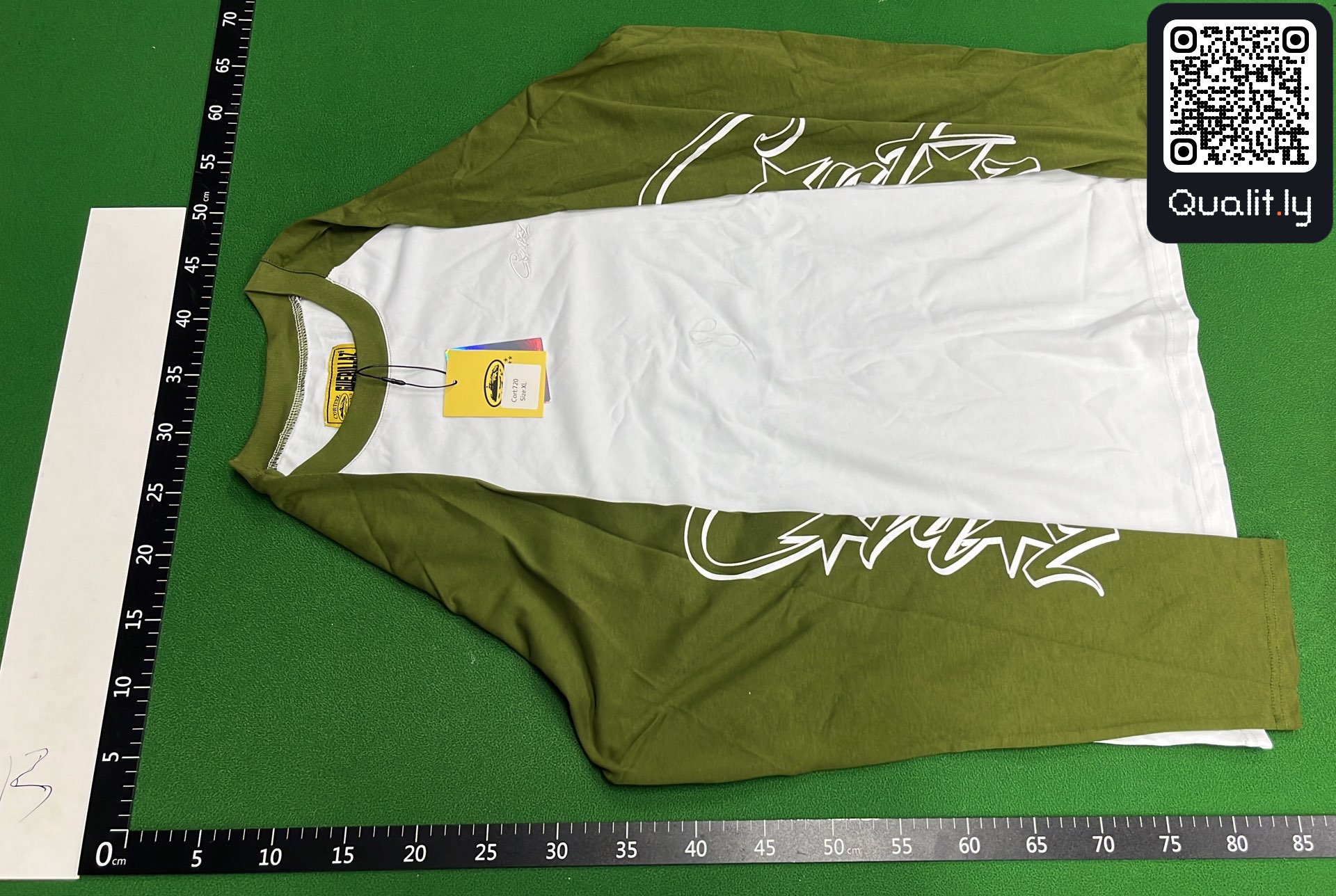 T-shirt — foto QC 2 de 4