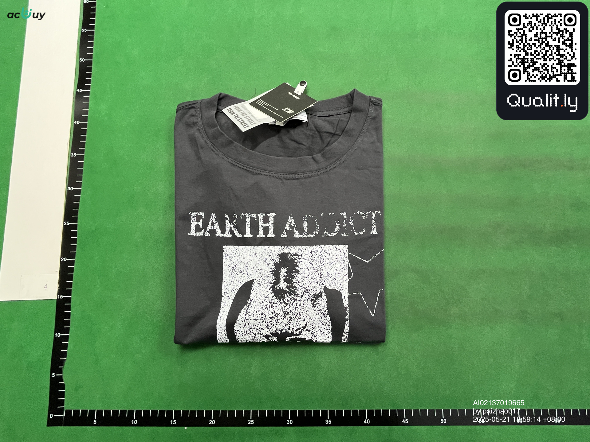 T-shirt — QC-foto 1 av 4