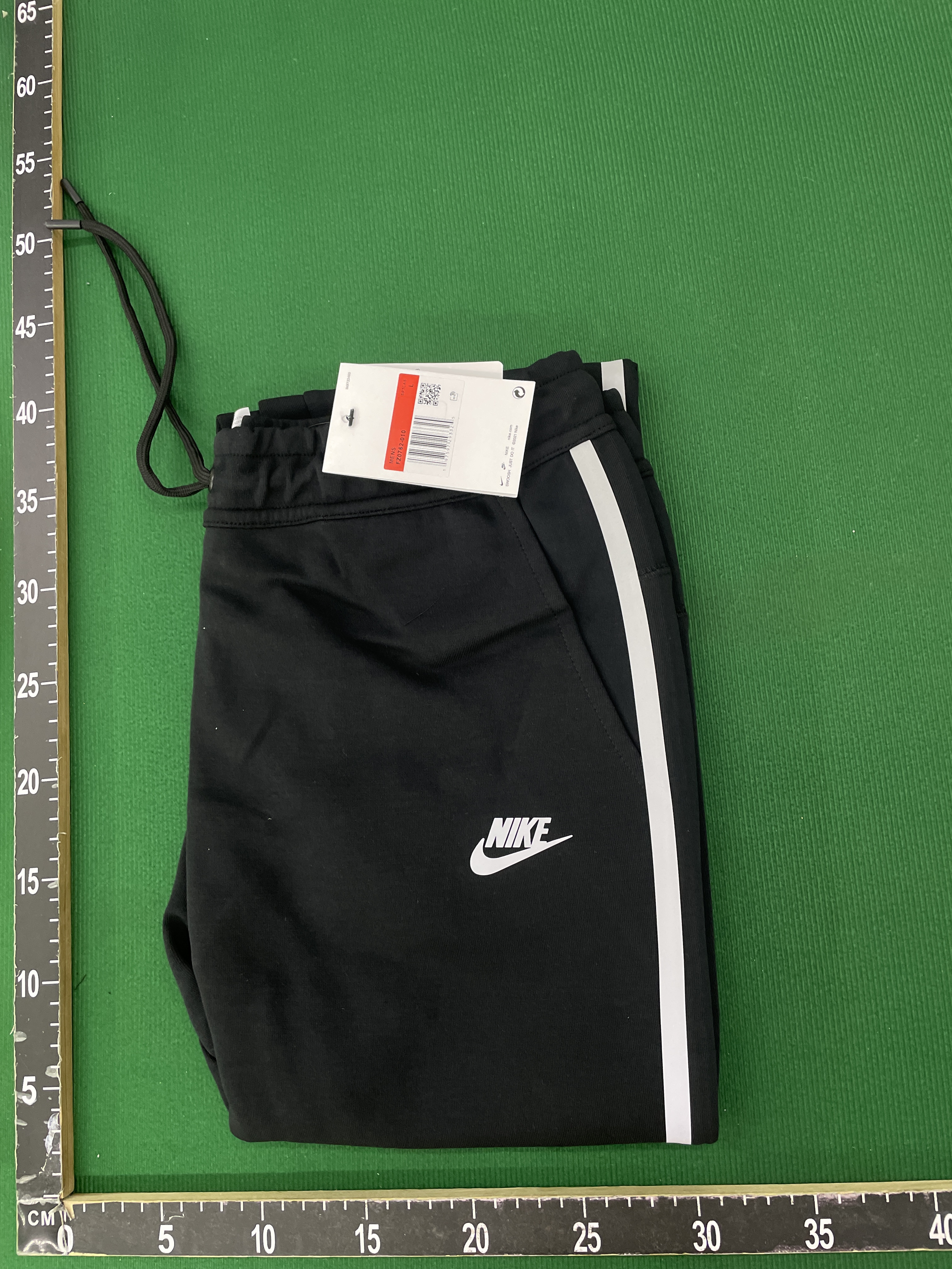 Sudadera con capucha — foto QC 1 de 10