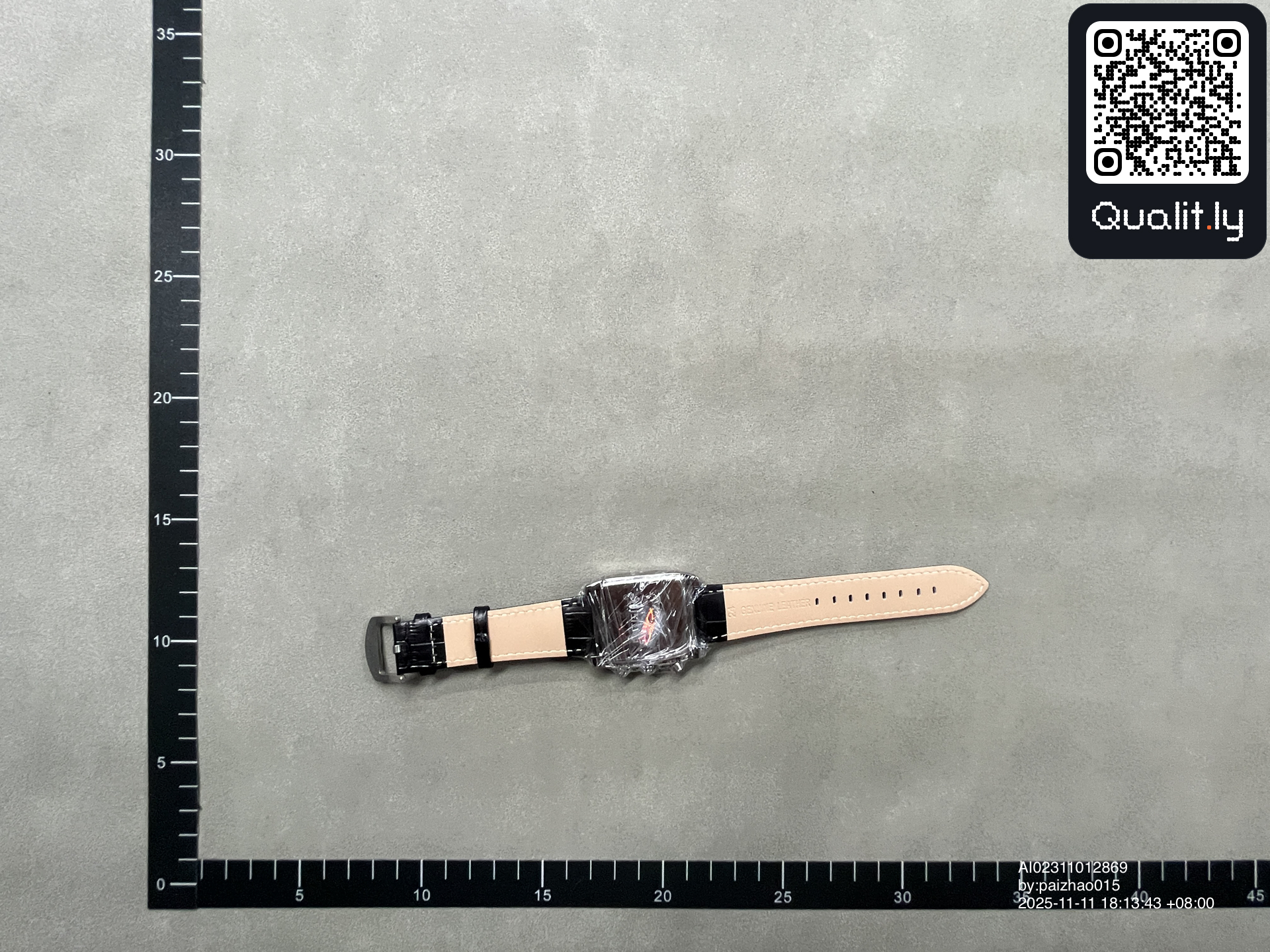 Montre — photo QC 2 sur 3