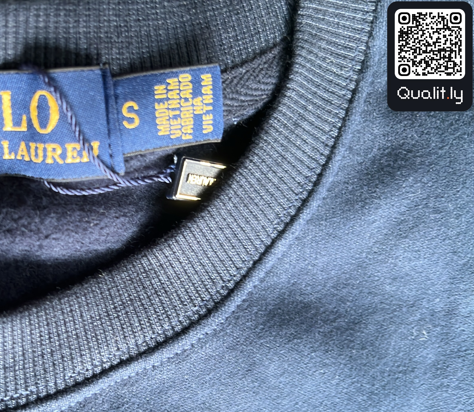 Sweatshirt — QC-foto 1 av 106