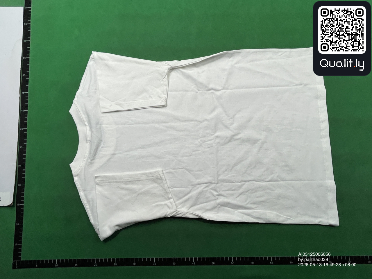 T-Shirt — QC-Foto 2 von 4