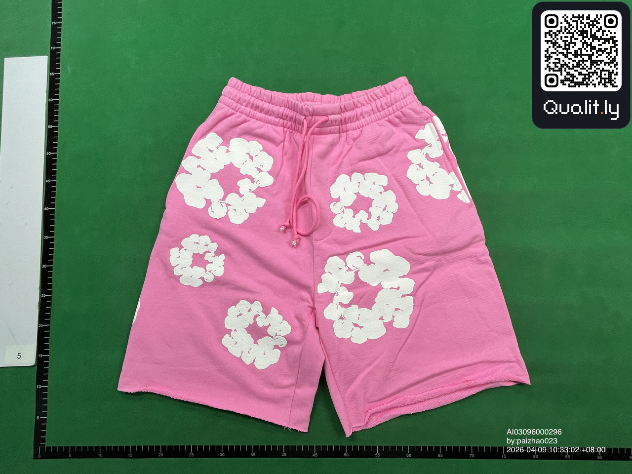 Short — photo QC 3 sur 53