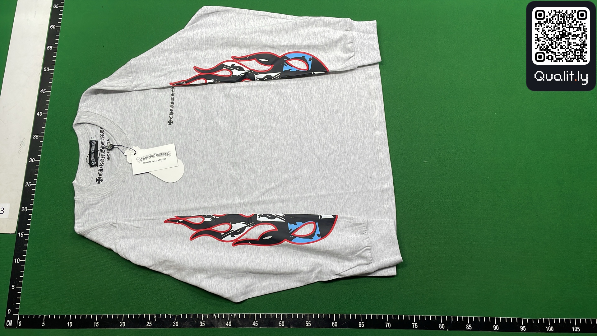 T-shirt — photo QC 2 sur 8