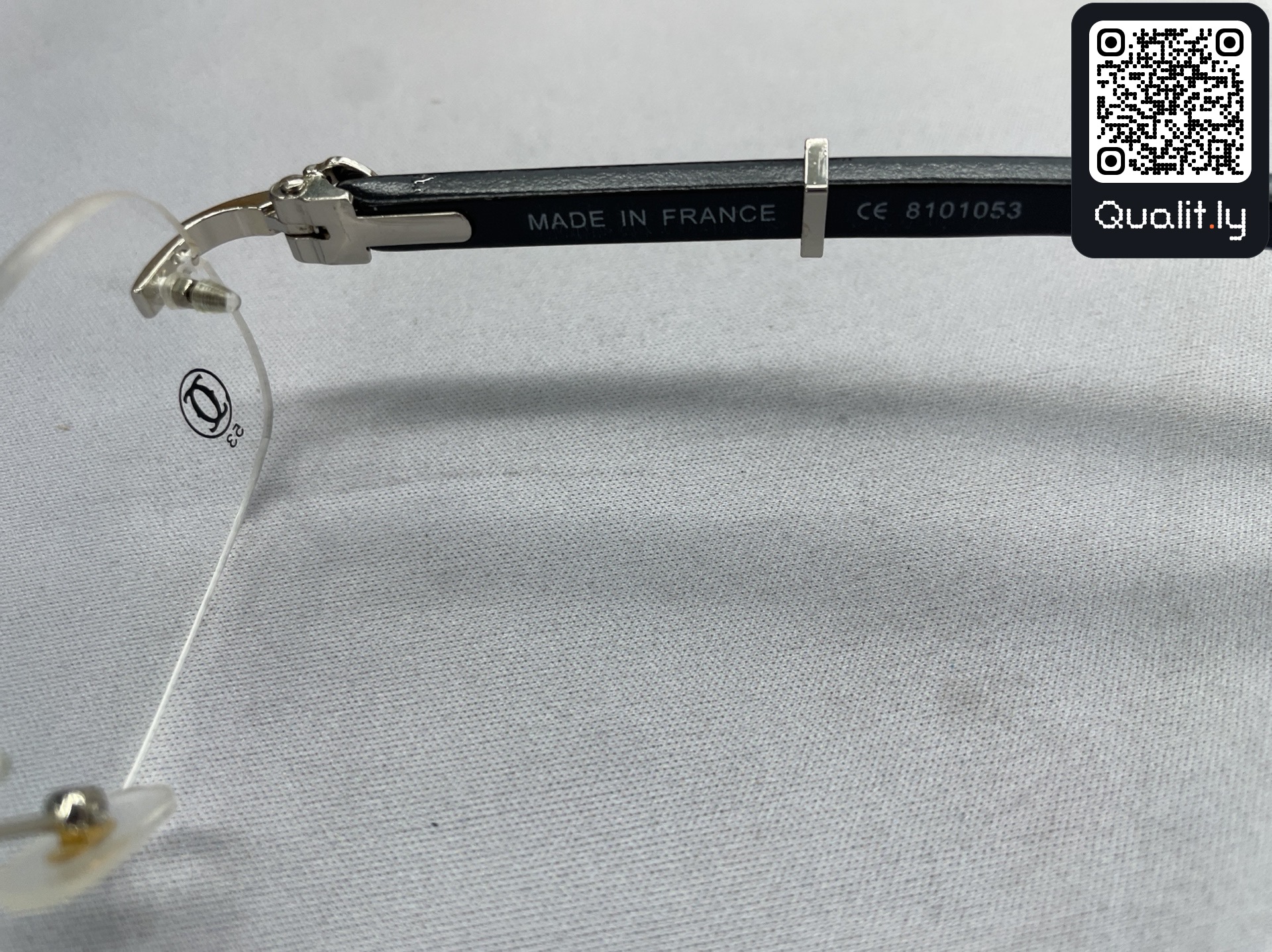 Sunglasses QC photo 3 of 138