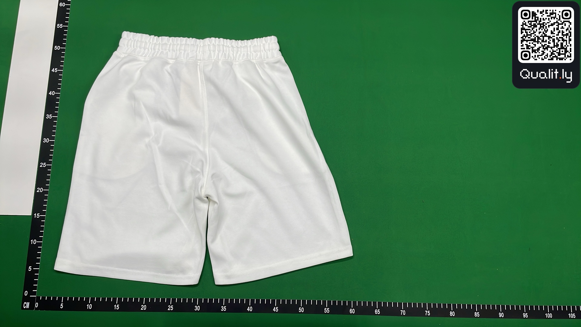 Pantaloncini — foto QC 3 di 24