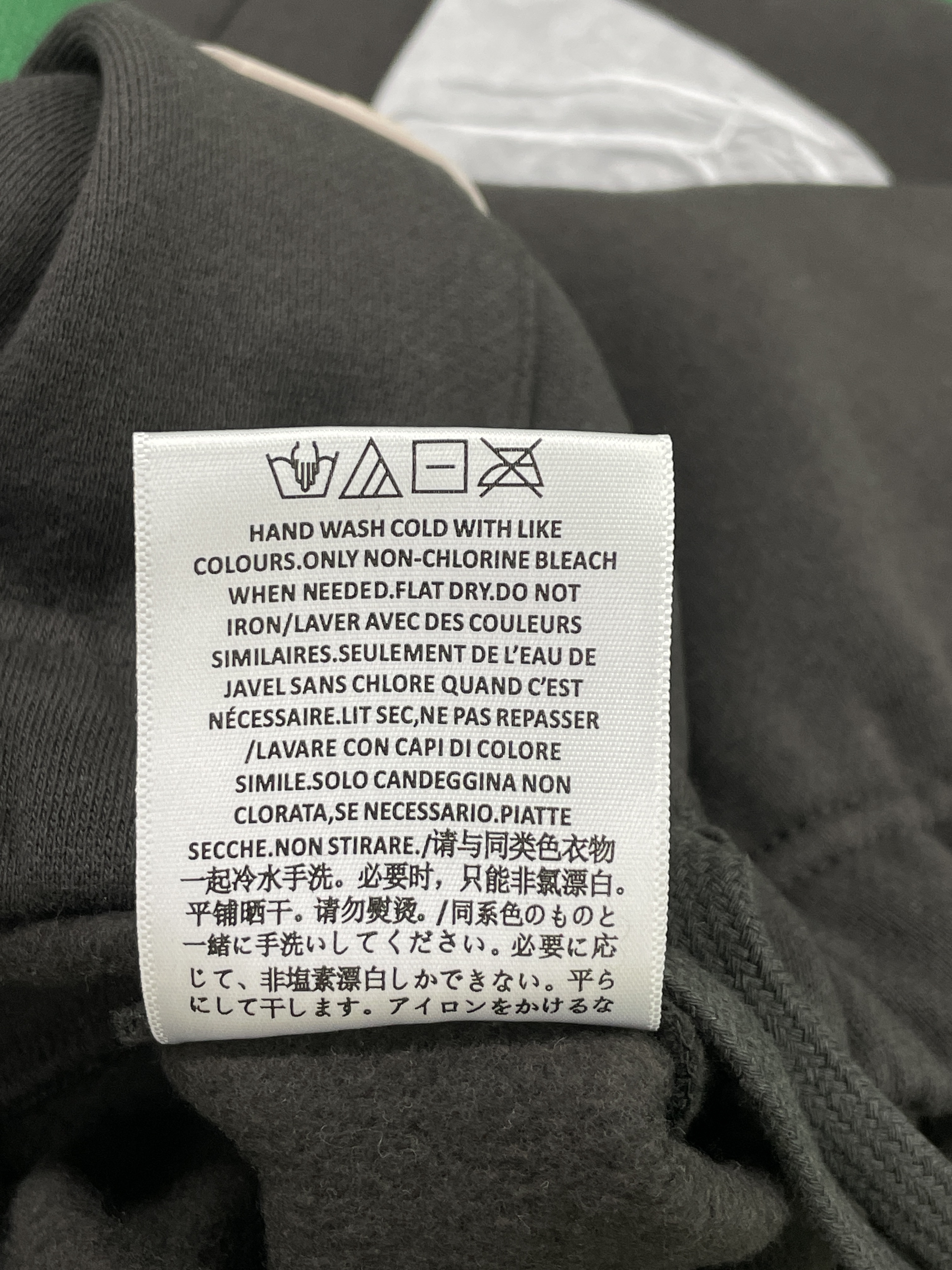Pants QC photo 3 of 19