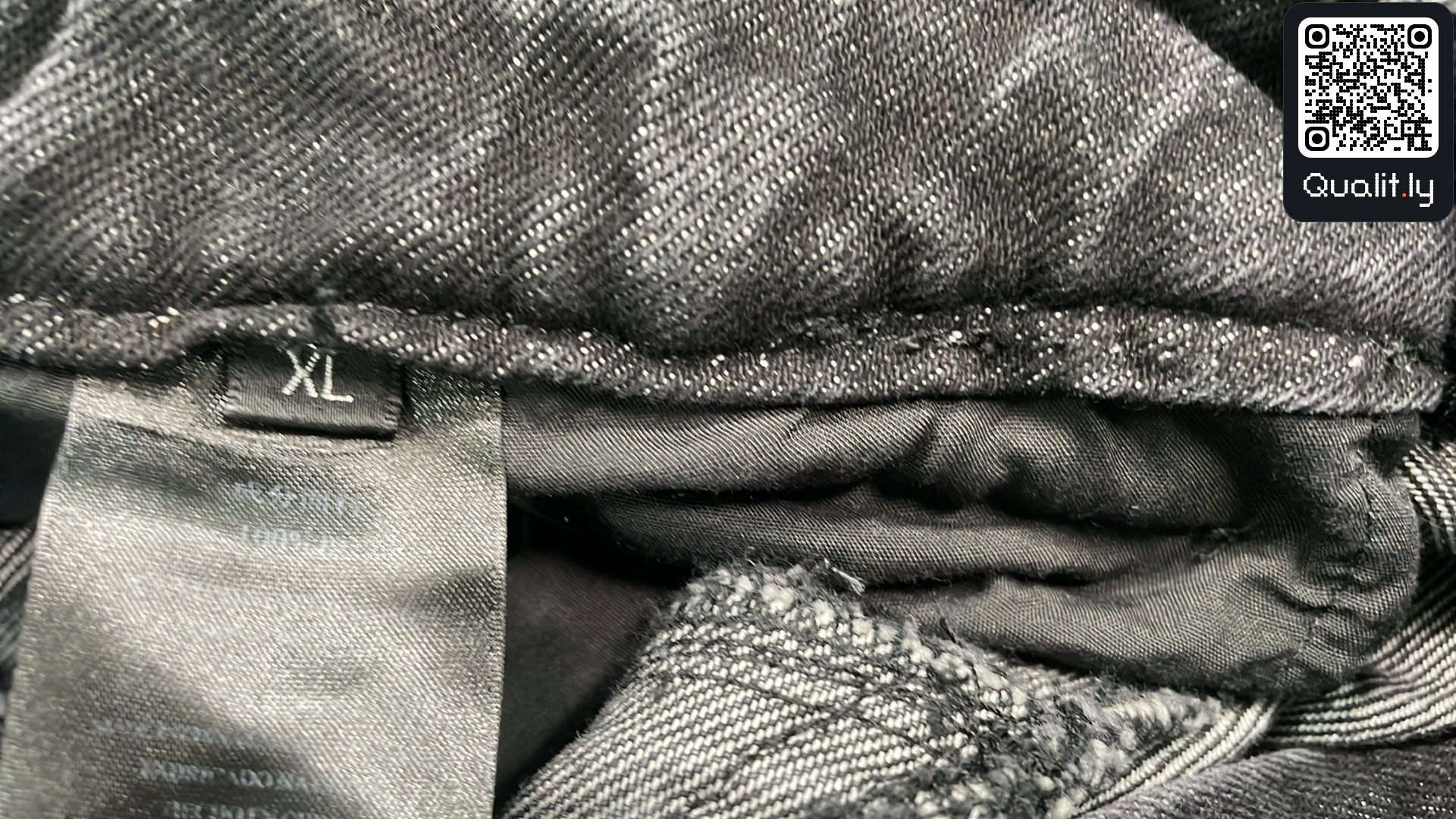 Veste — photo QC 1 sur 8