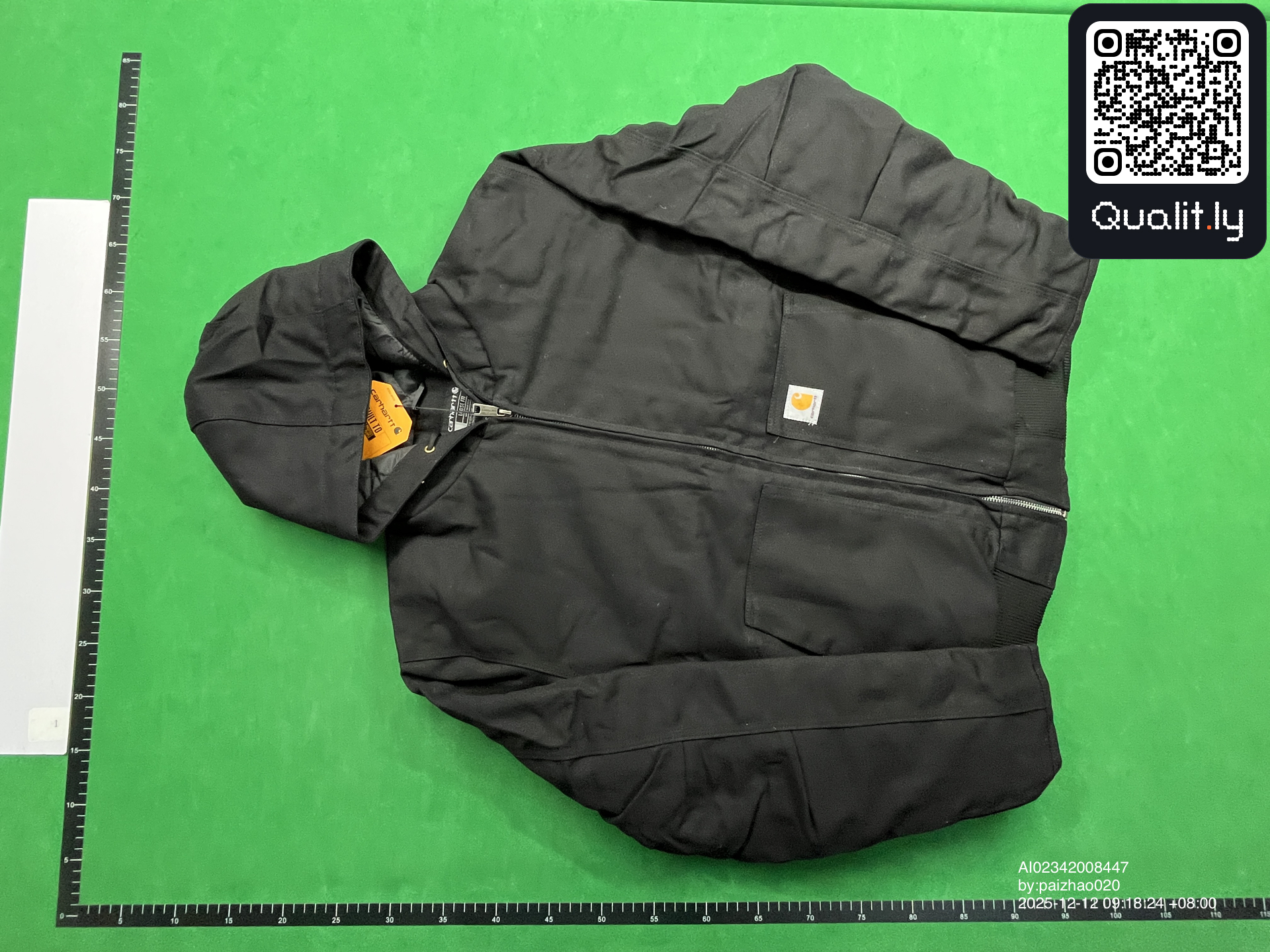 Jacket QC photo 3 of 8