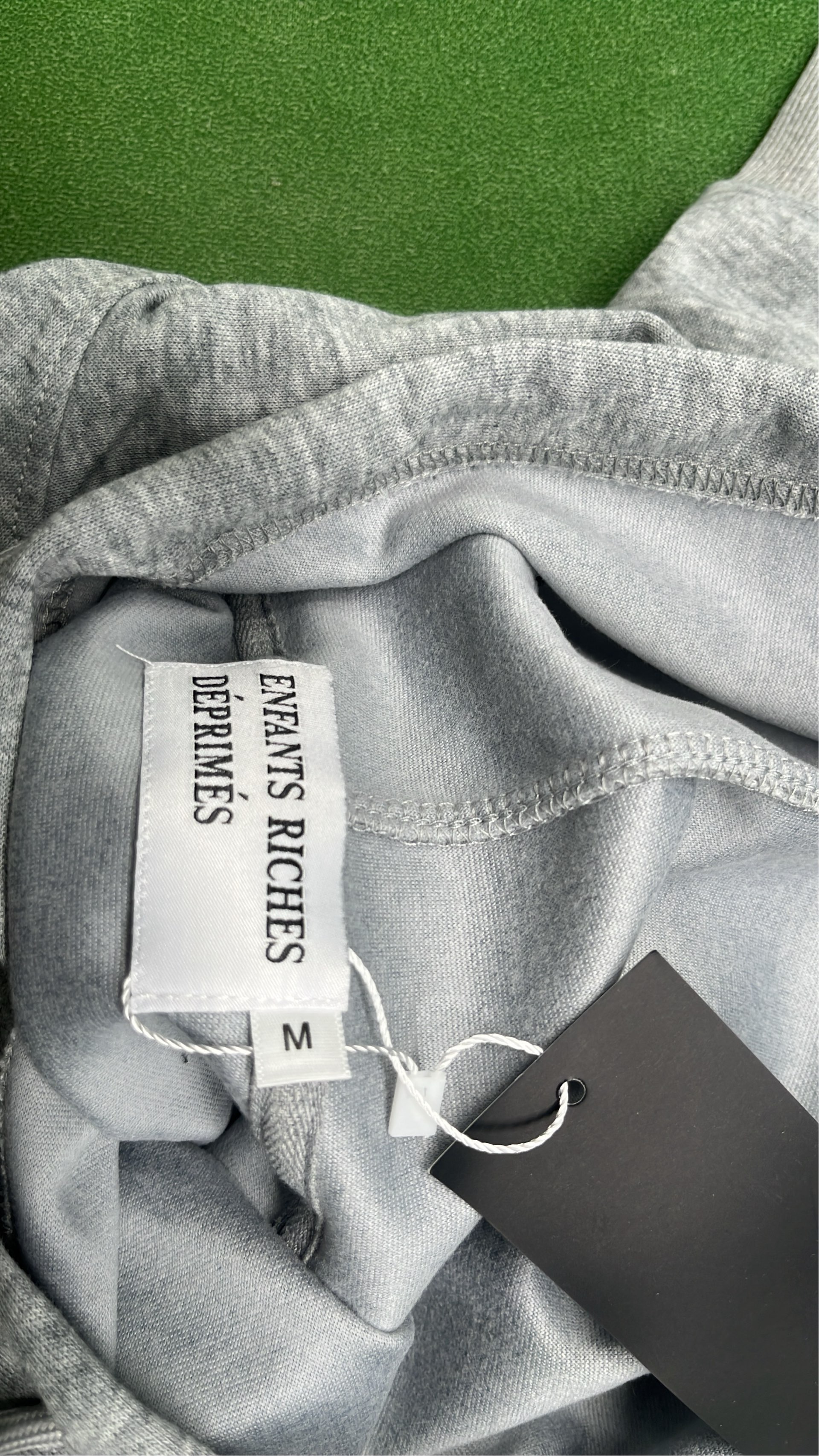 Hoodie QC photo 1 of 14