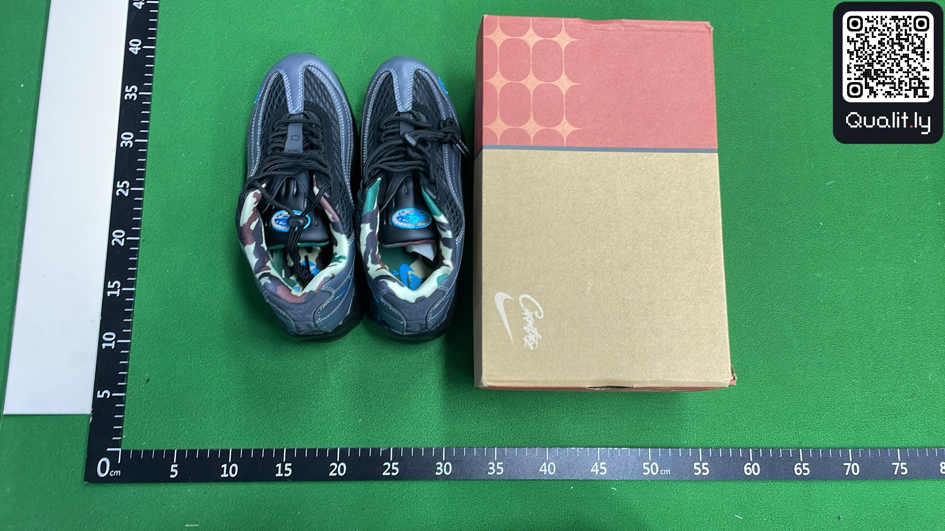 Sneaker — QC-Foto 1 von 22