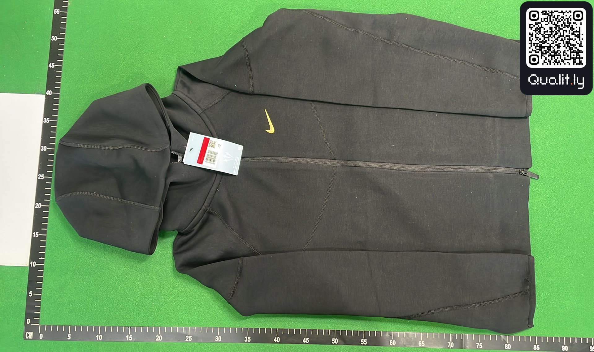 Bluza — zdjęcie QC 2 z 5