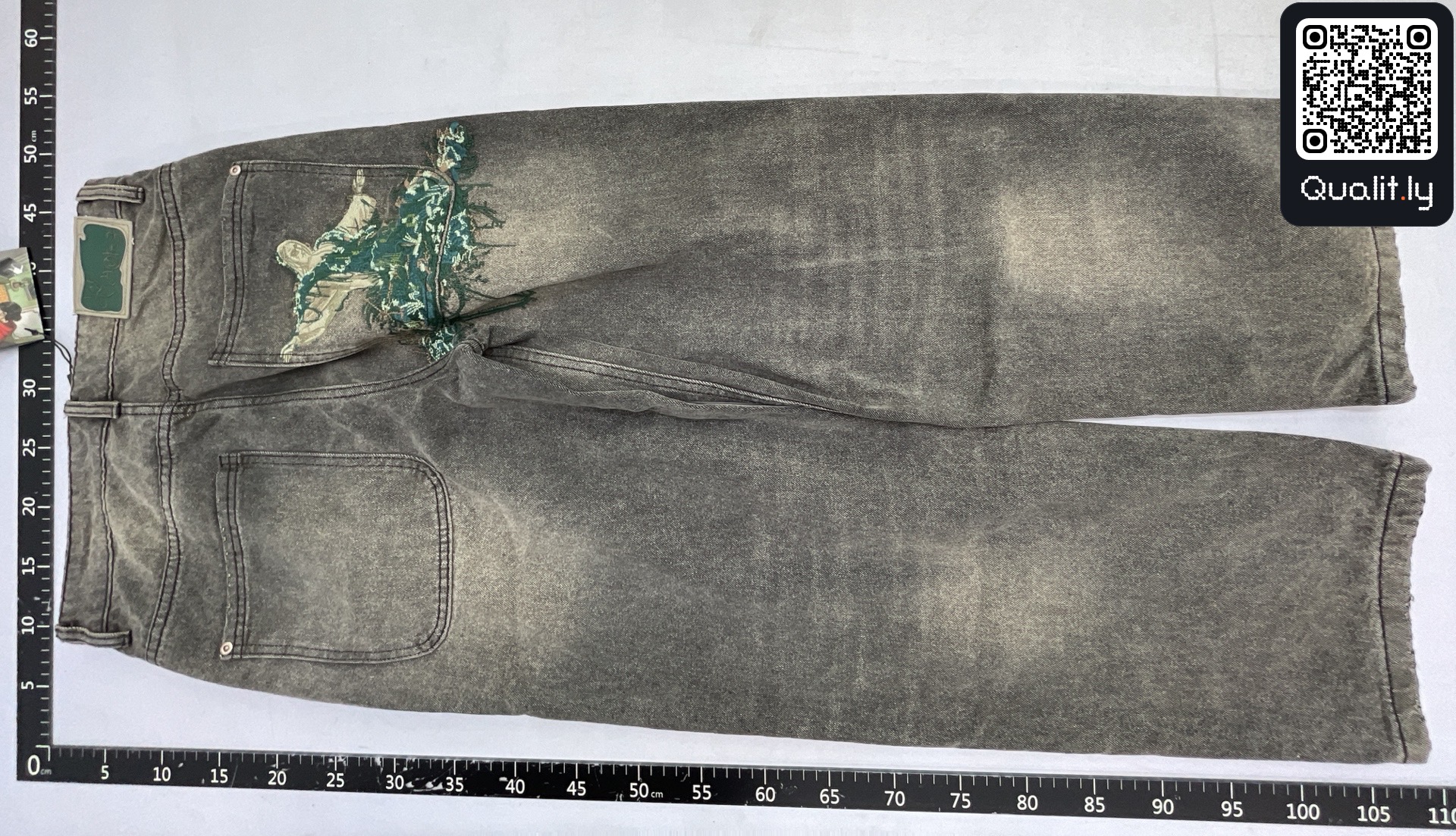 Jeans QC photo 1 of 89