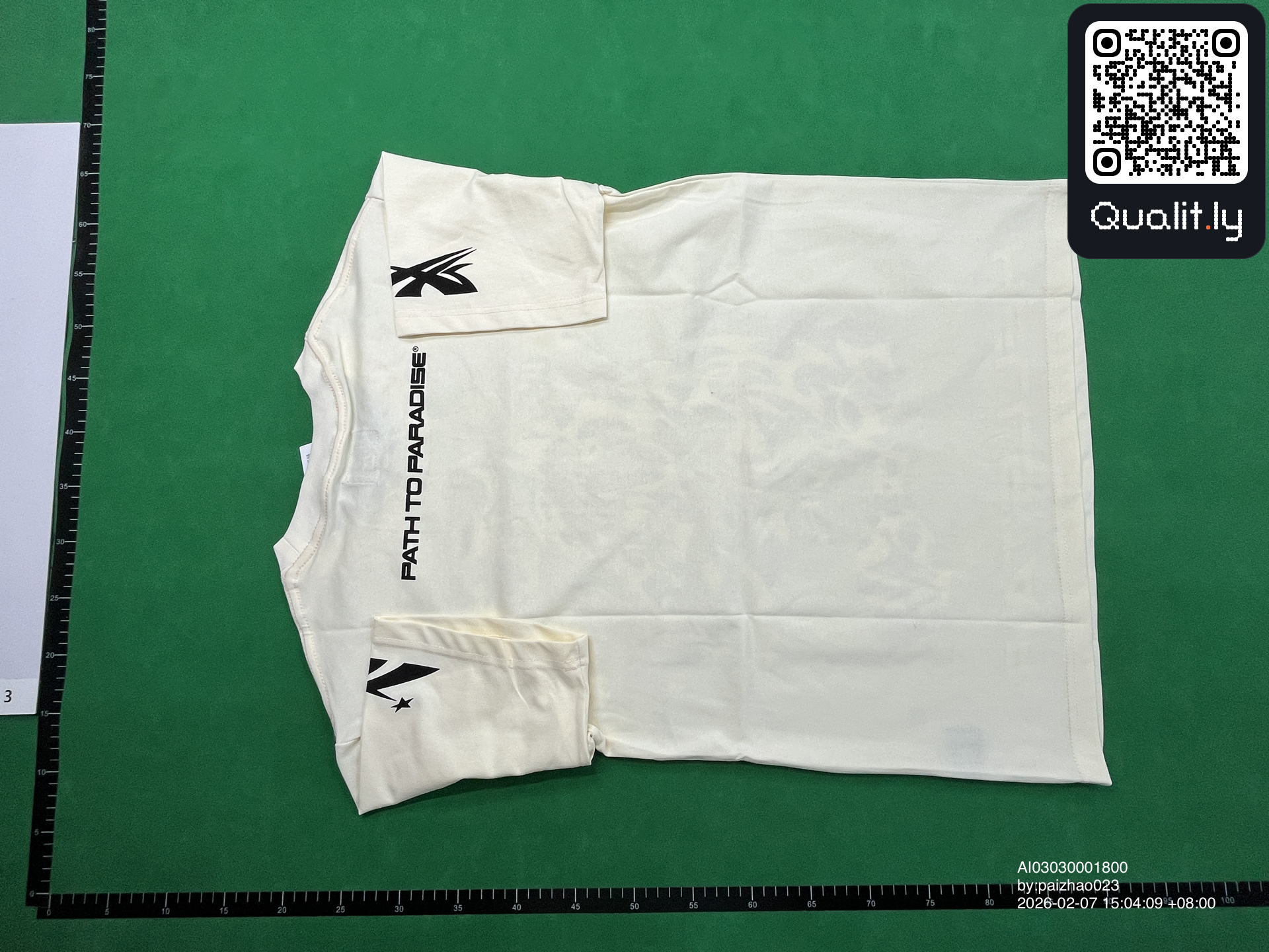 T恤 QC 照片 2 / 8