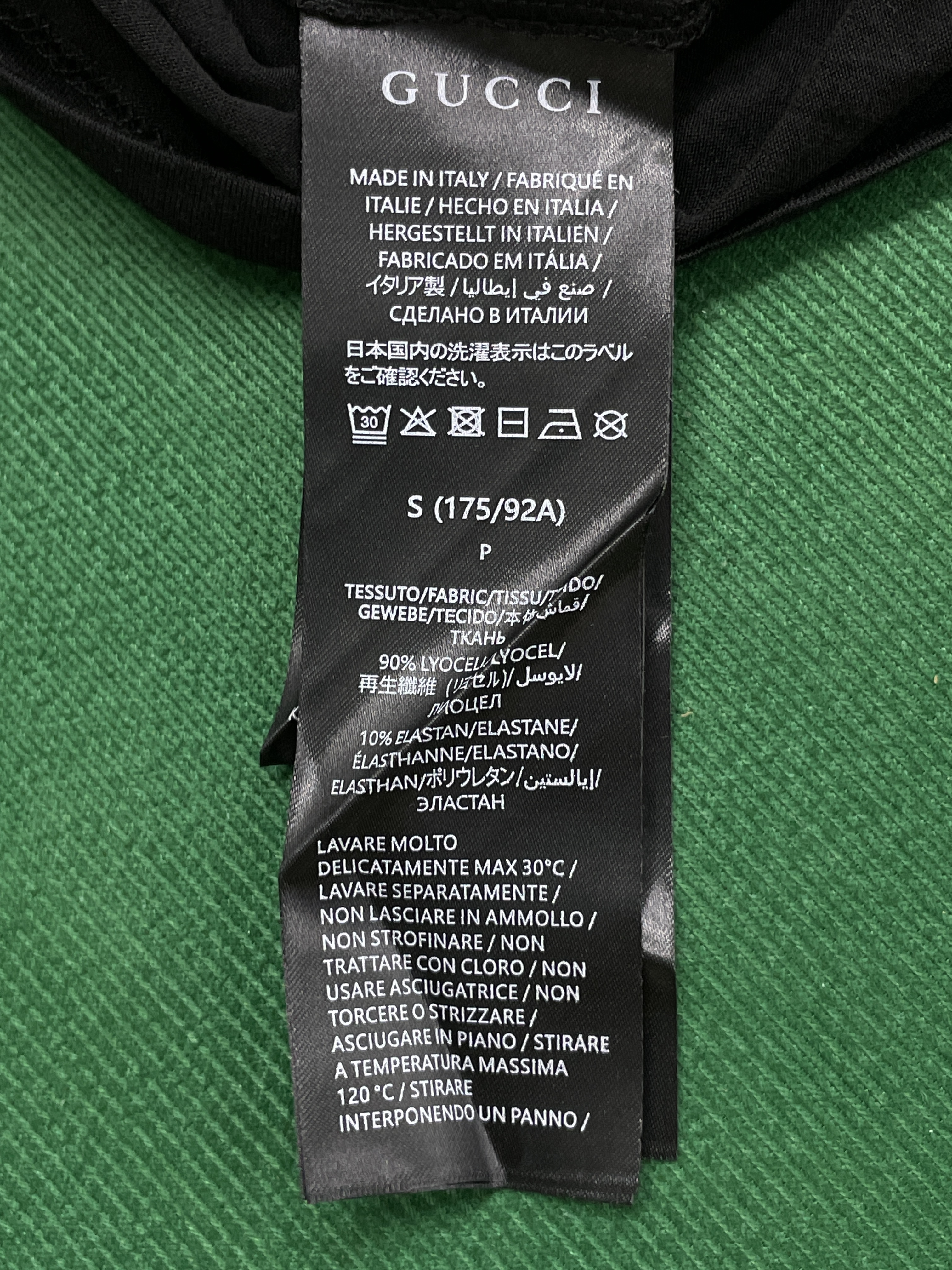 Camiseta — foto QC 2 de 10