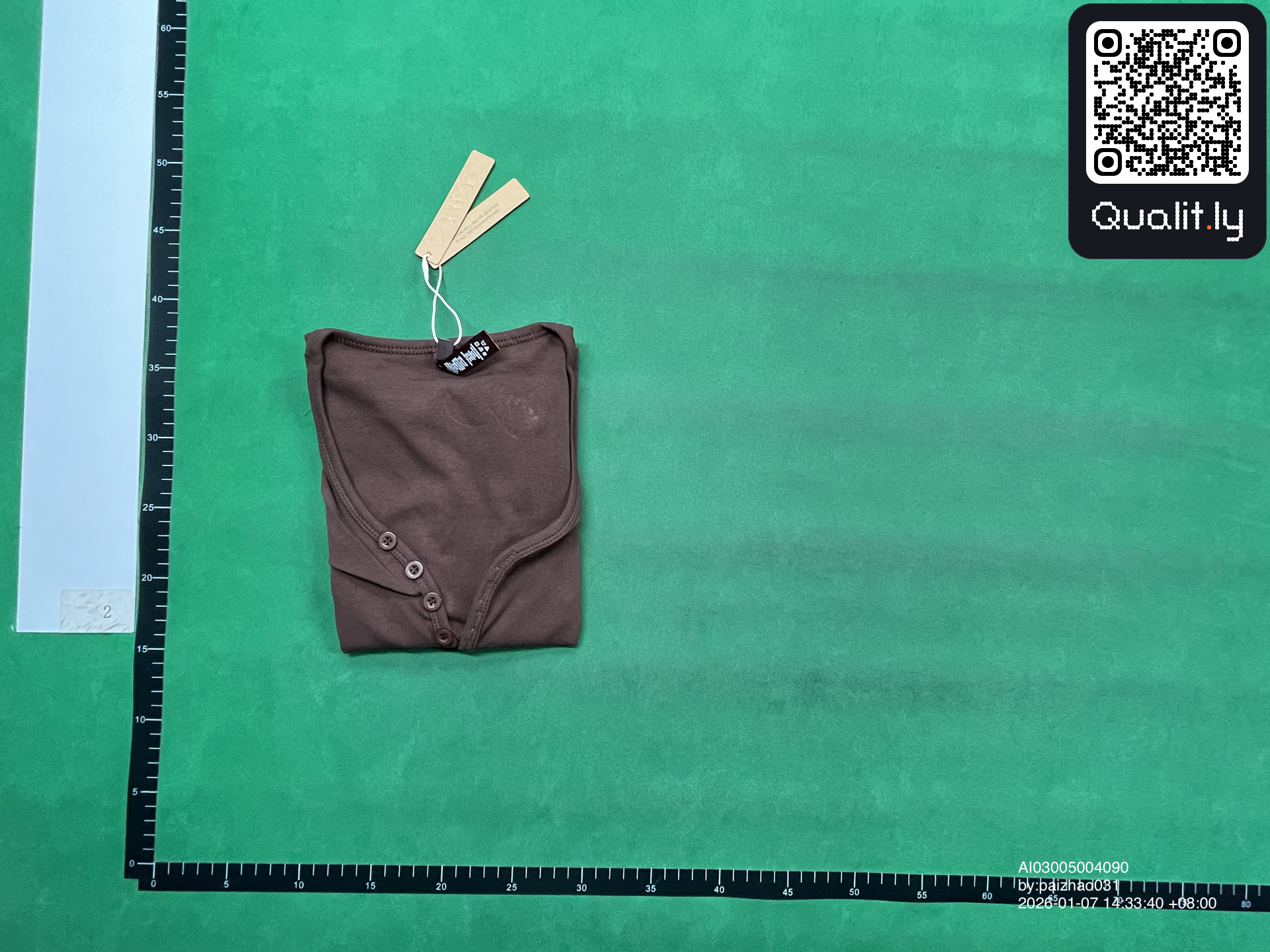 T-shirt — QC-foto 1 av 4