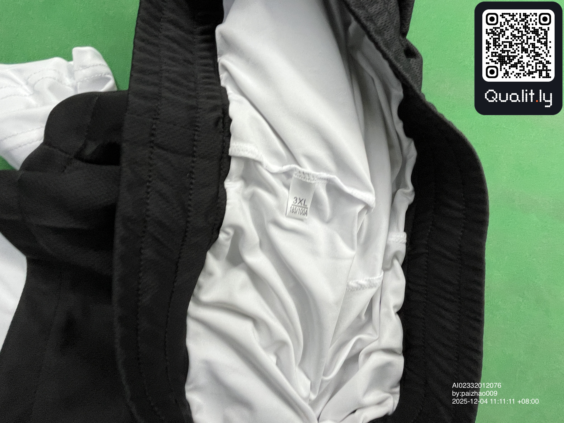 短裤 QC 照片 1 / 34